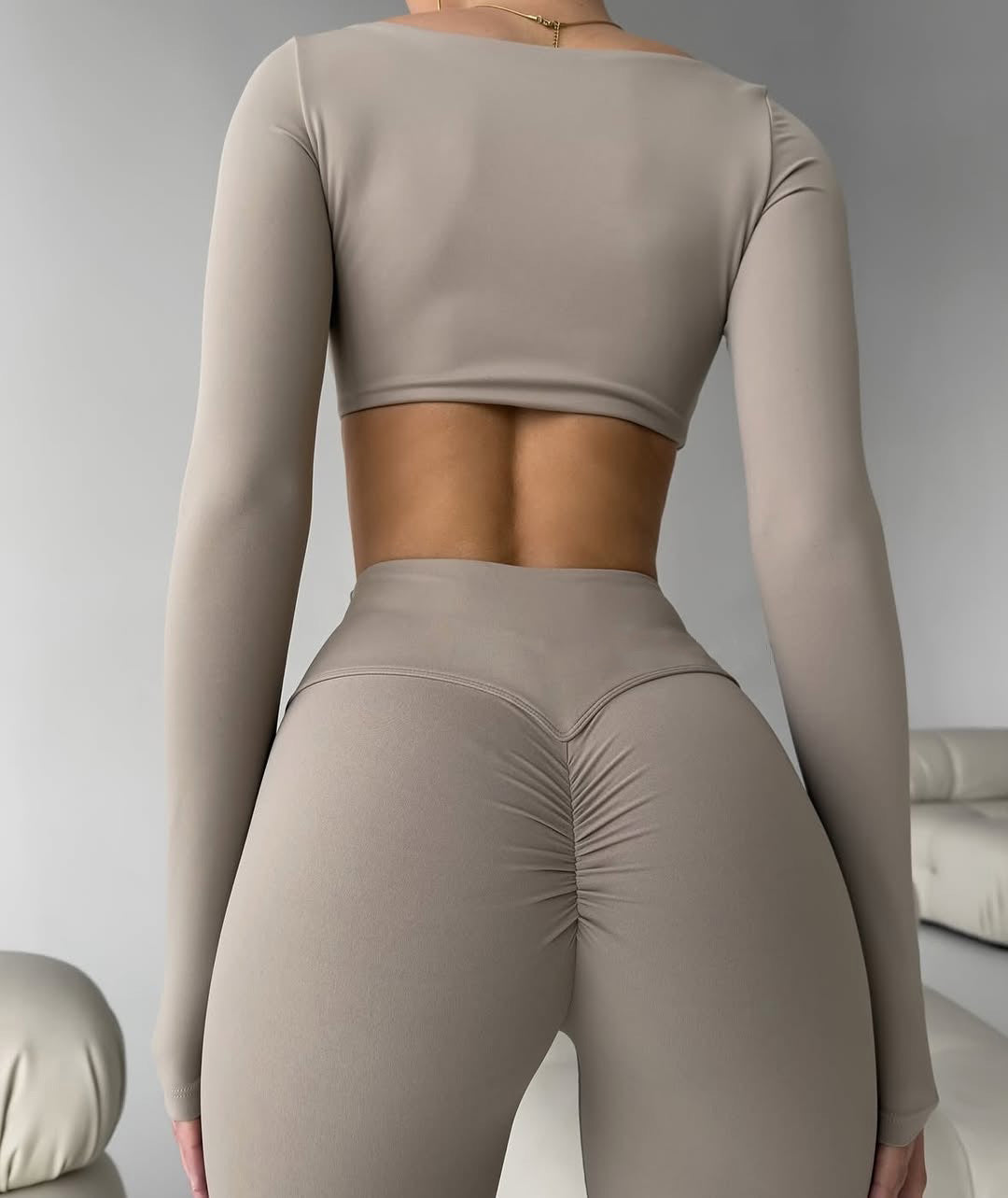 Diva Long-Sleeve Crop Top in Nude