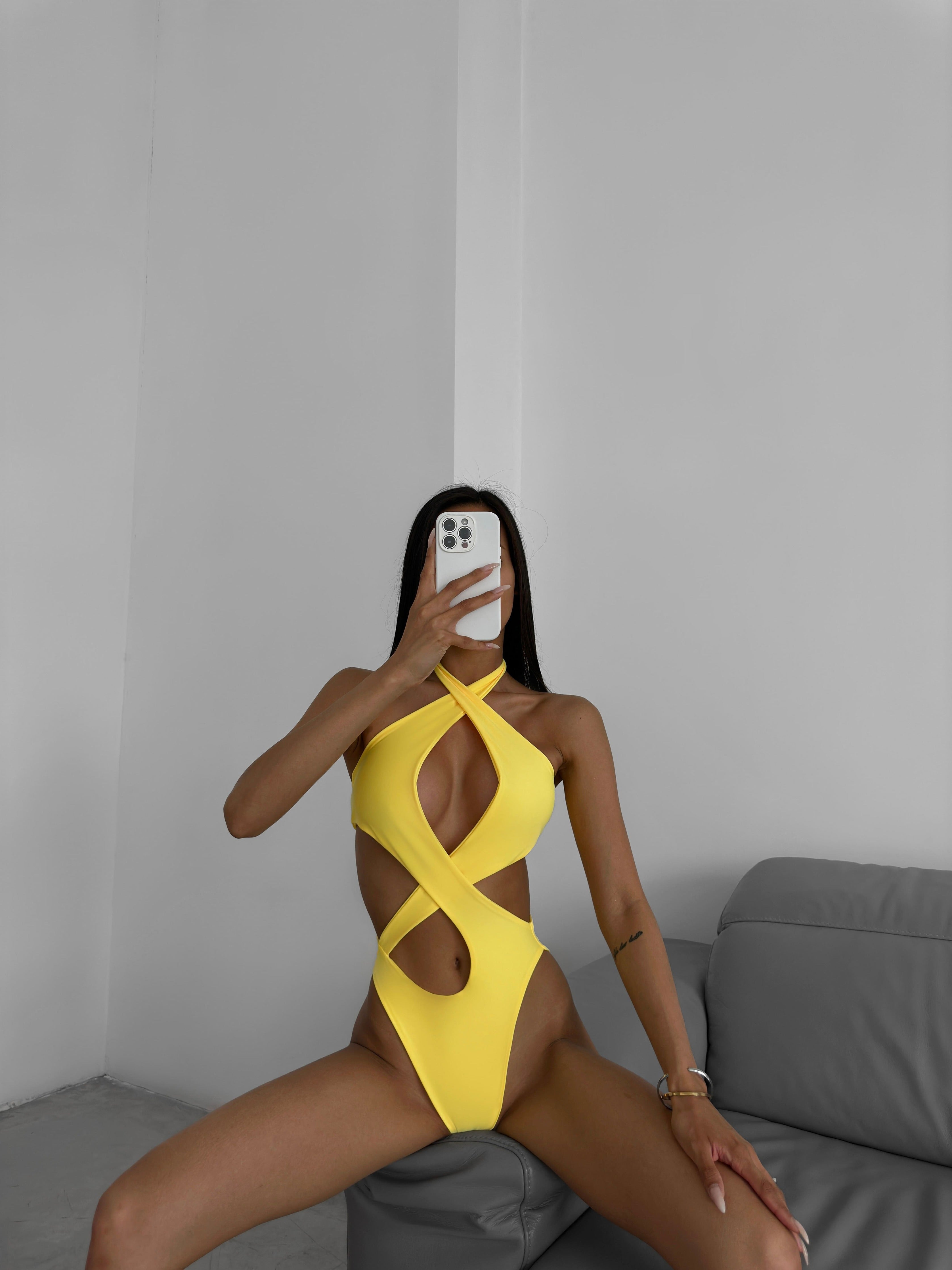 Maldives One Piece in Yellow