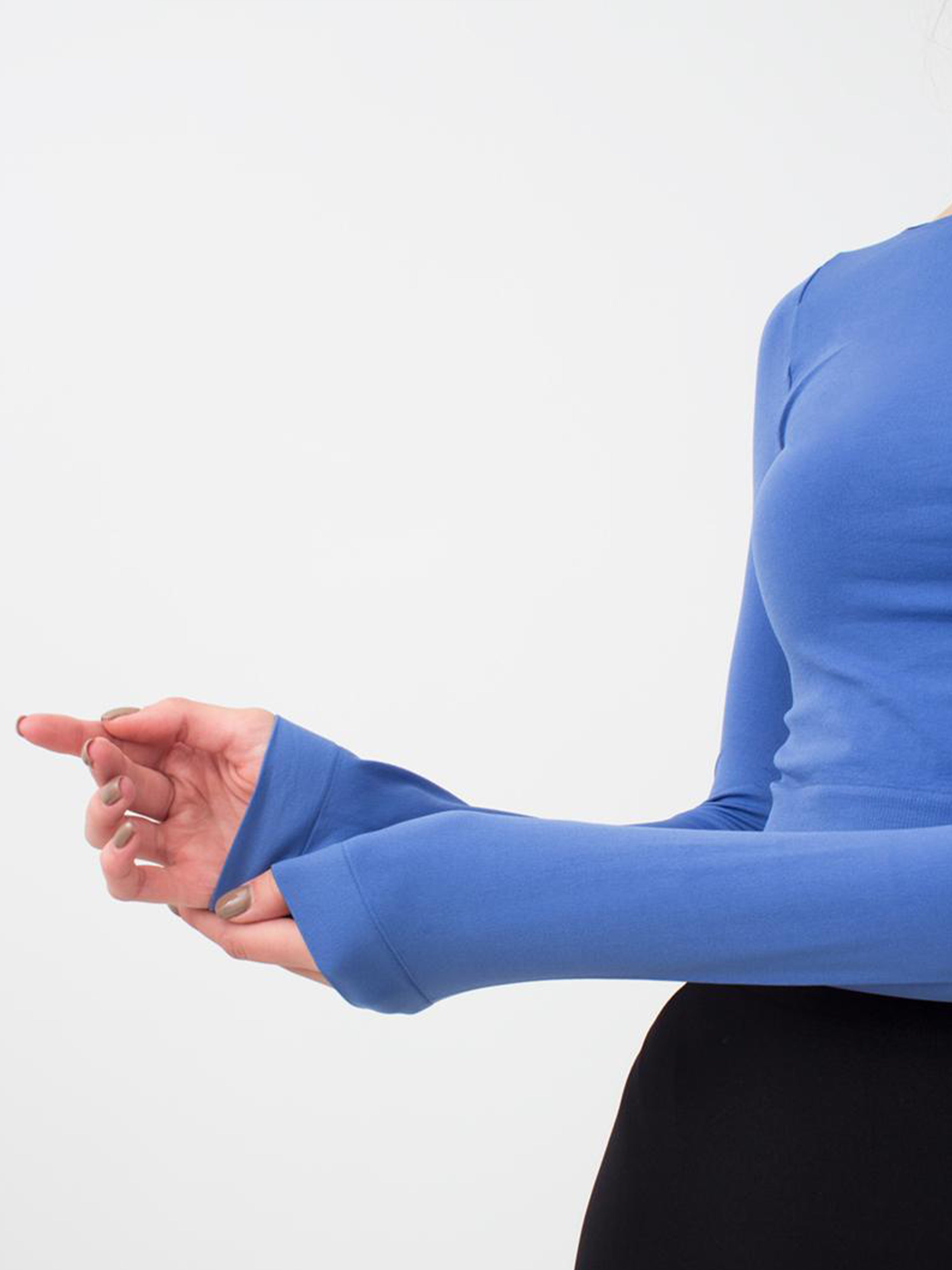 Seamless Cropped Long Sleeve Top in Blue