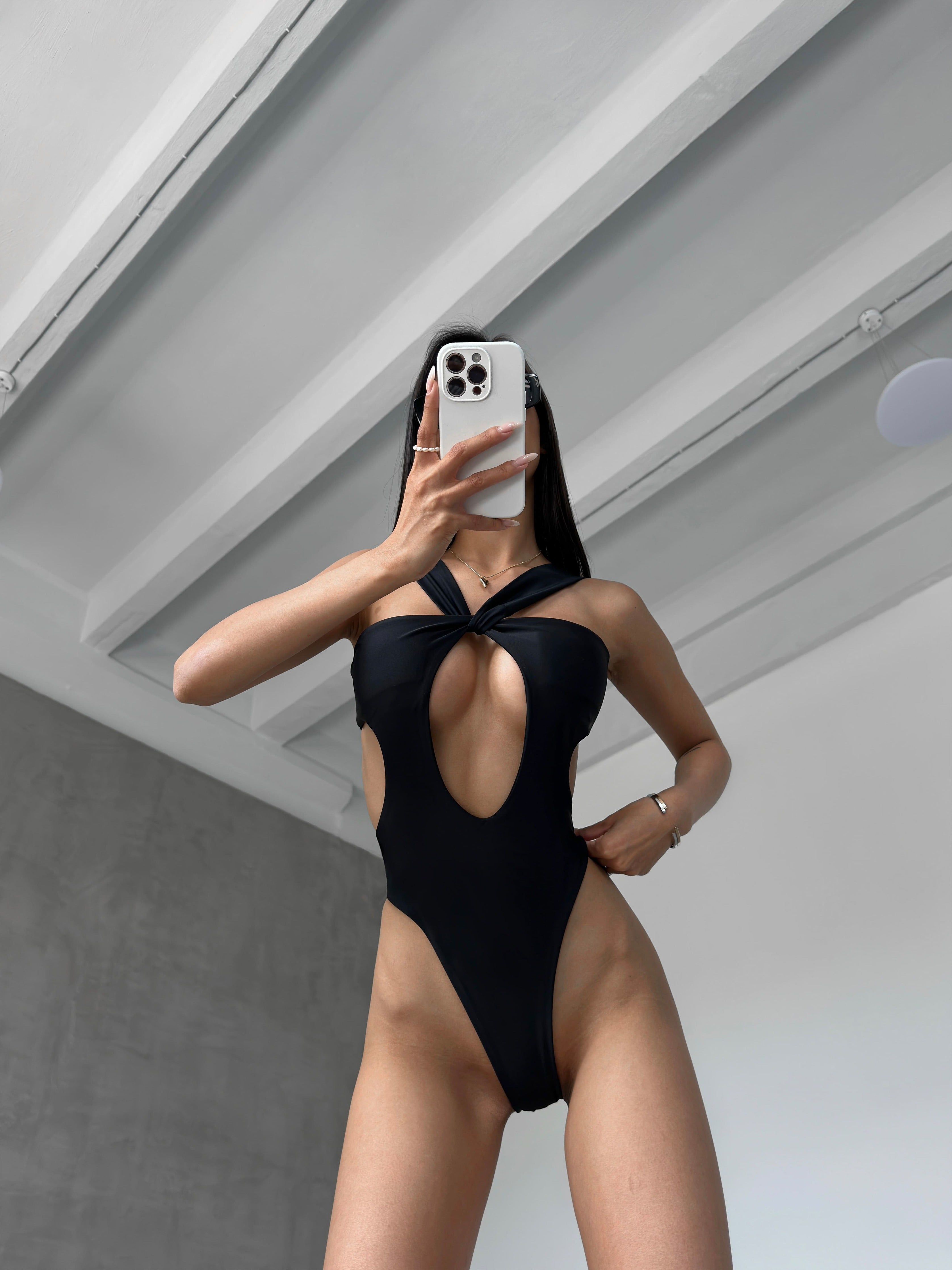 Bahamas One Piece in Black