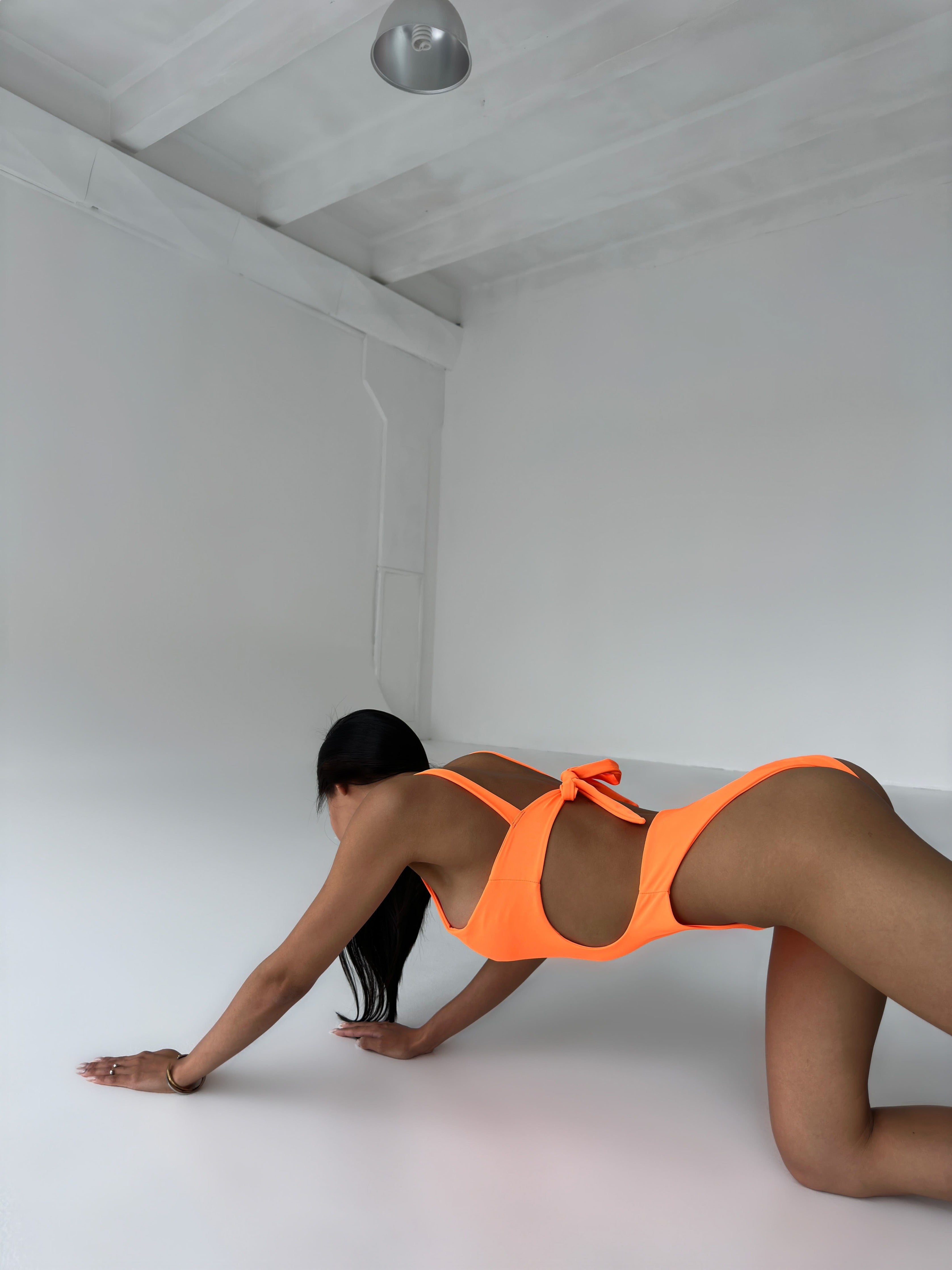 Laguna One Piece in Orange