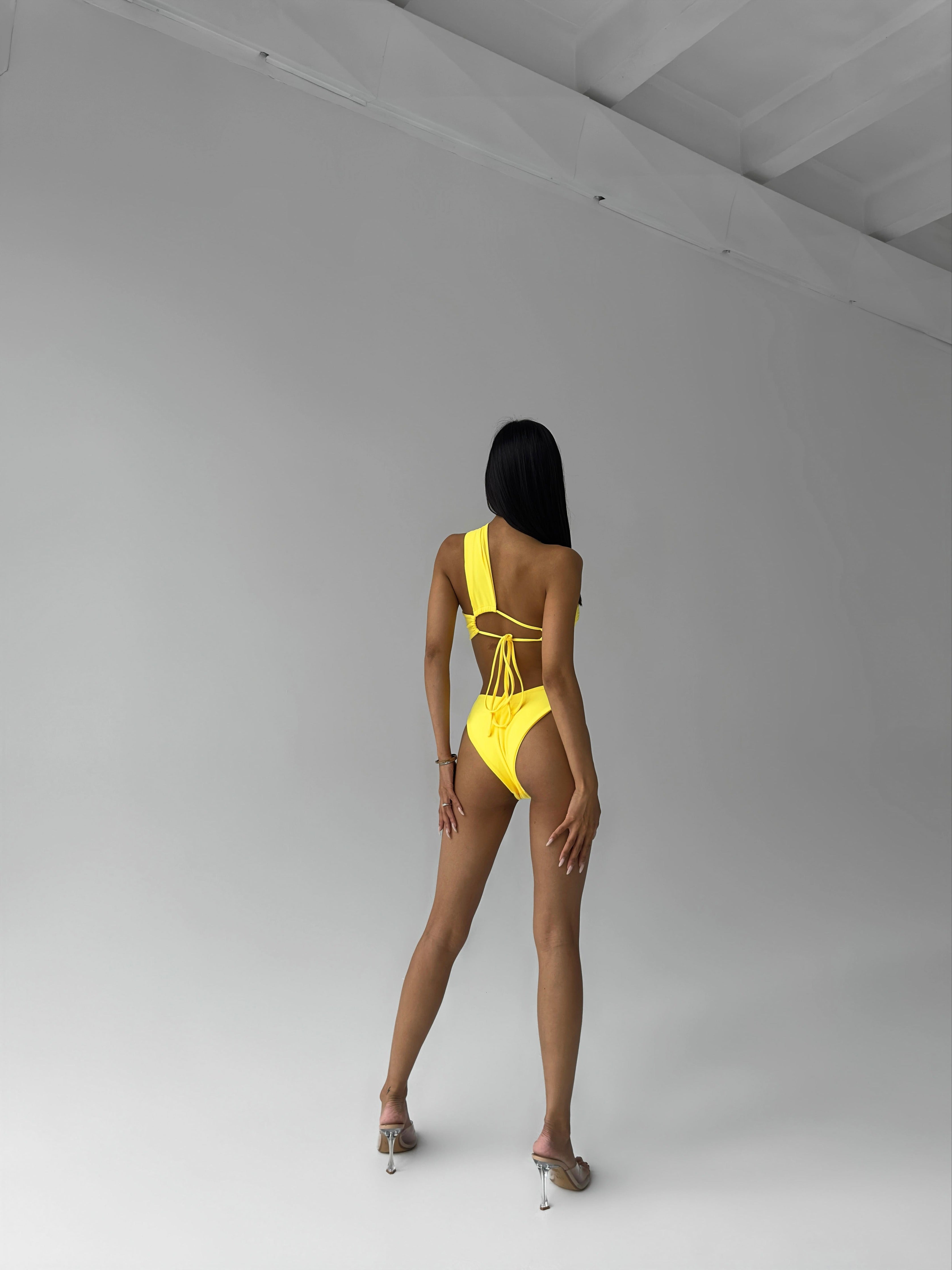 Pearl Bandeau Bikini Set in Yellow