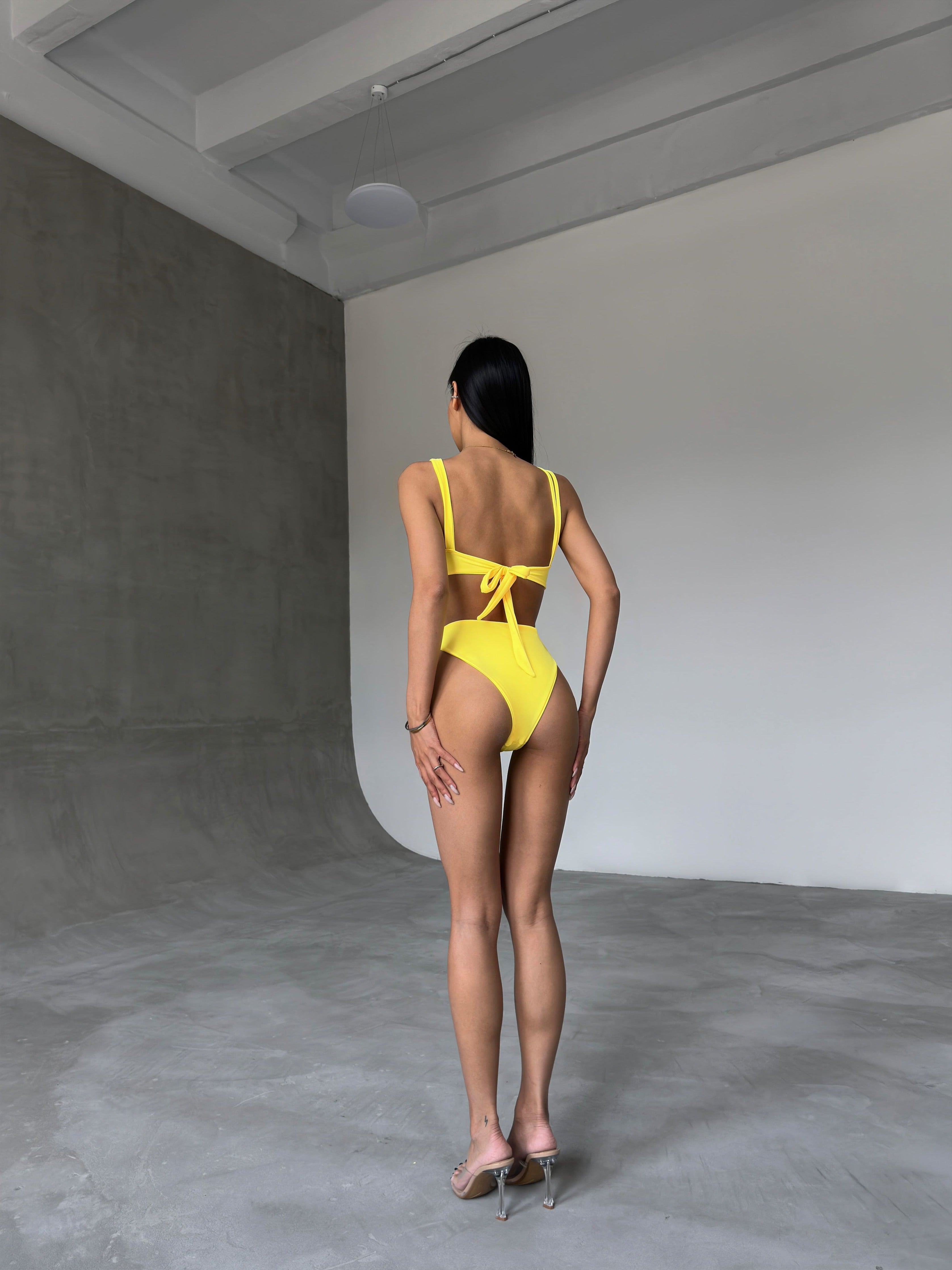 Laguna One Piece in Yellow