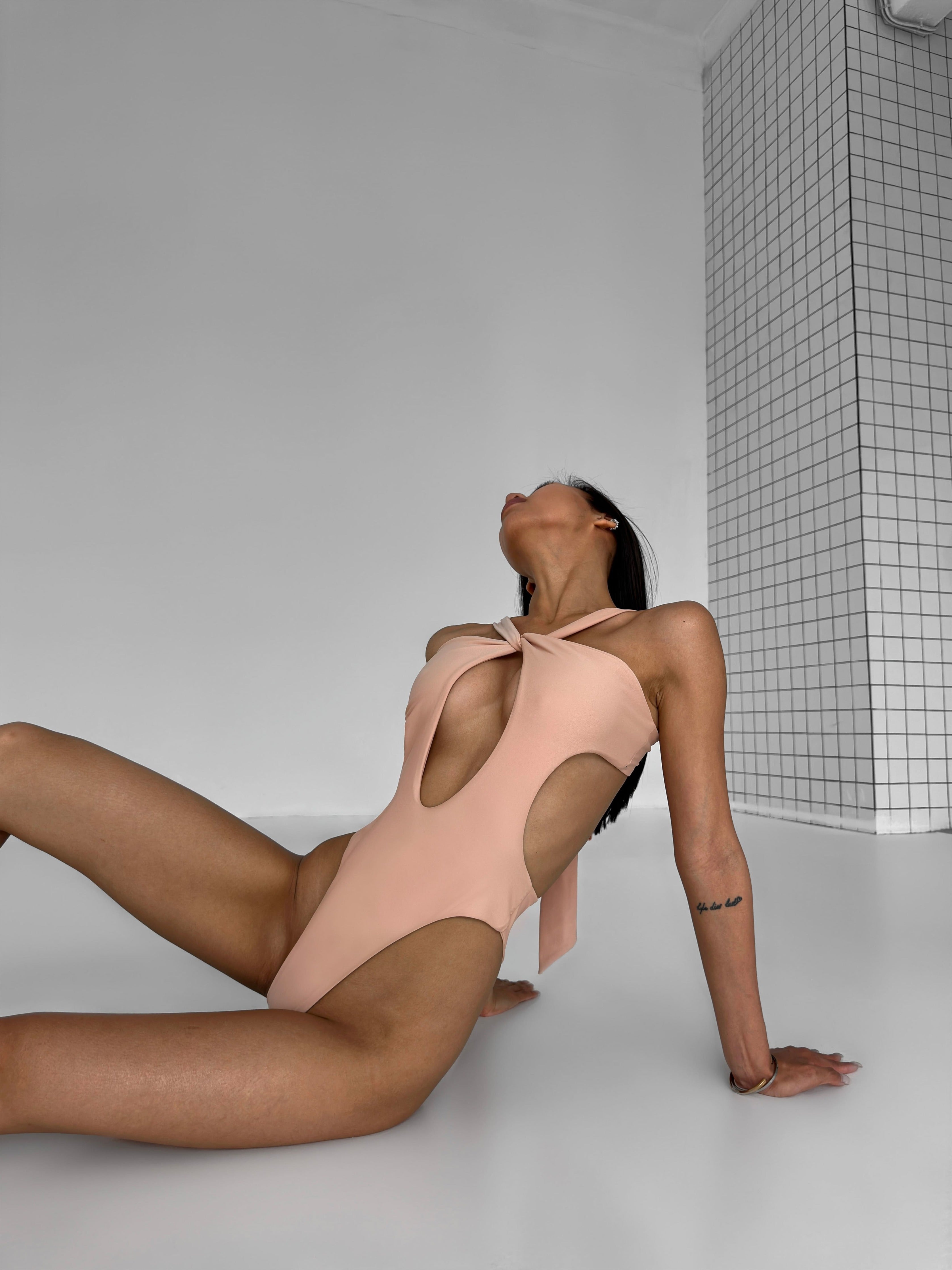 Bahamas One Piece in Beige