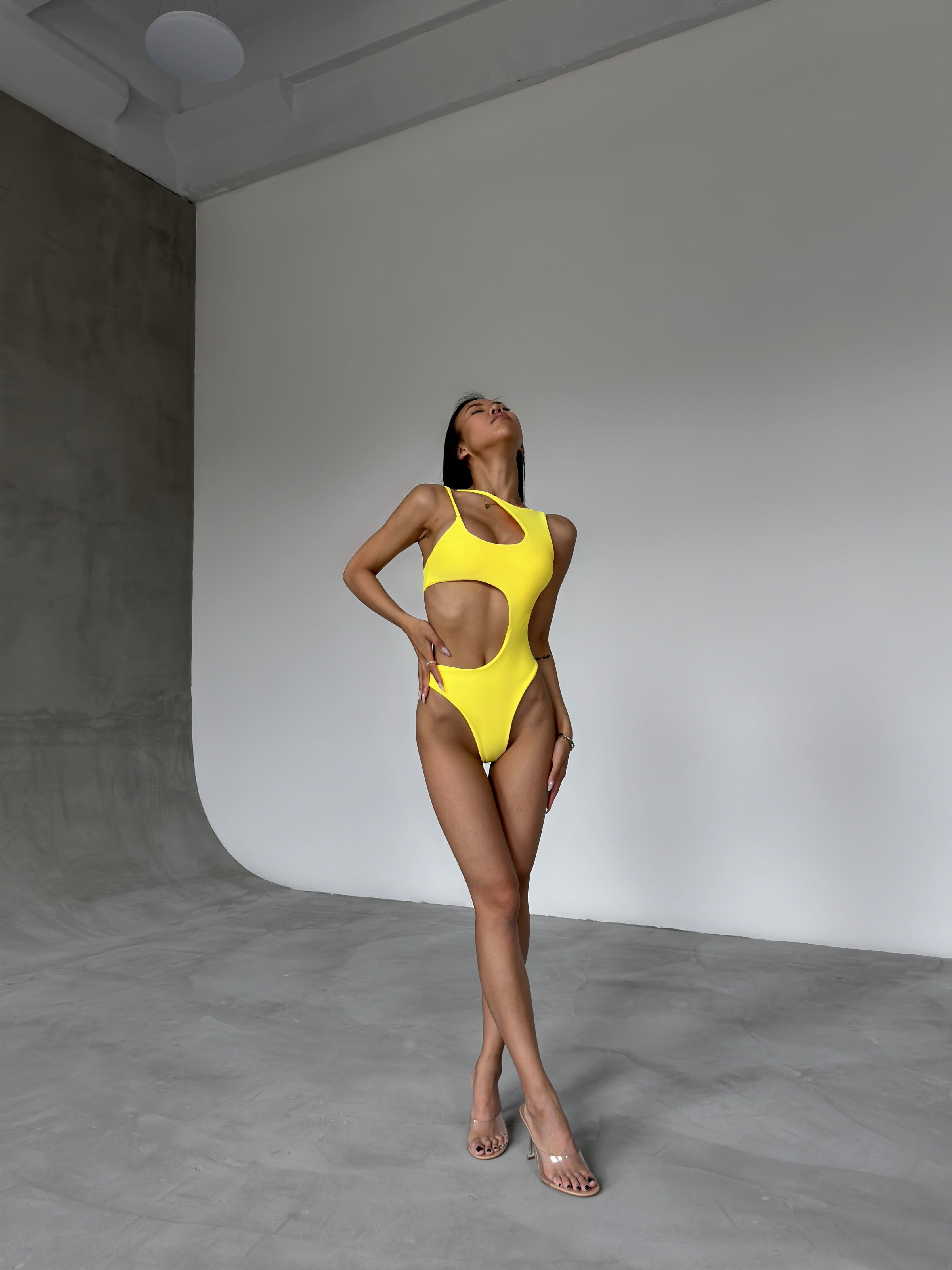 Laguna One Piece in Yellow