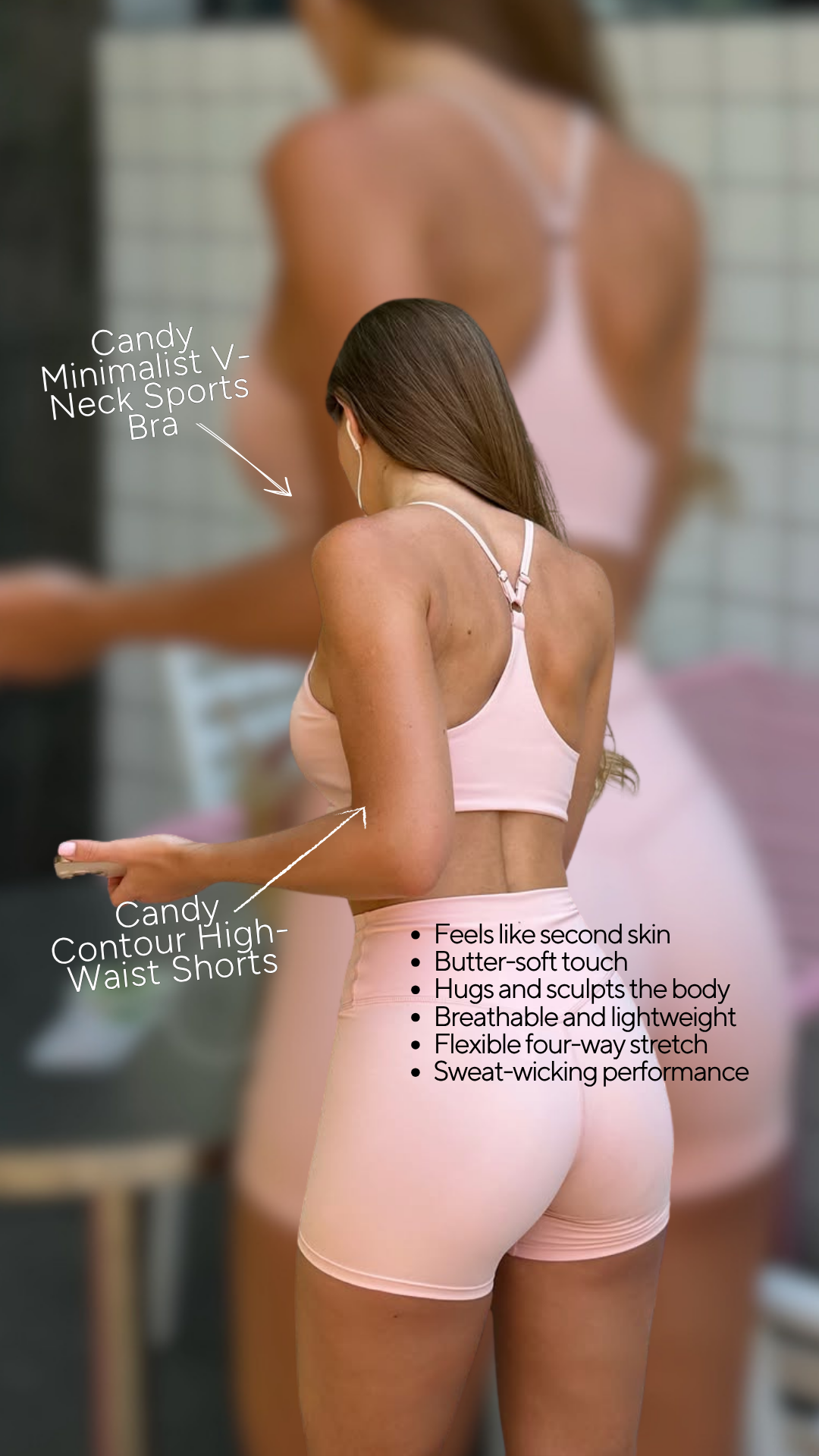 Candy Minimalist V-Neck Sports Bra in Light Peach
