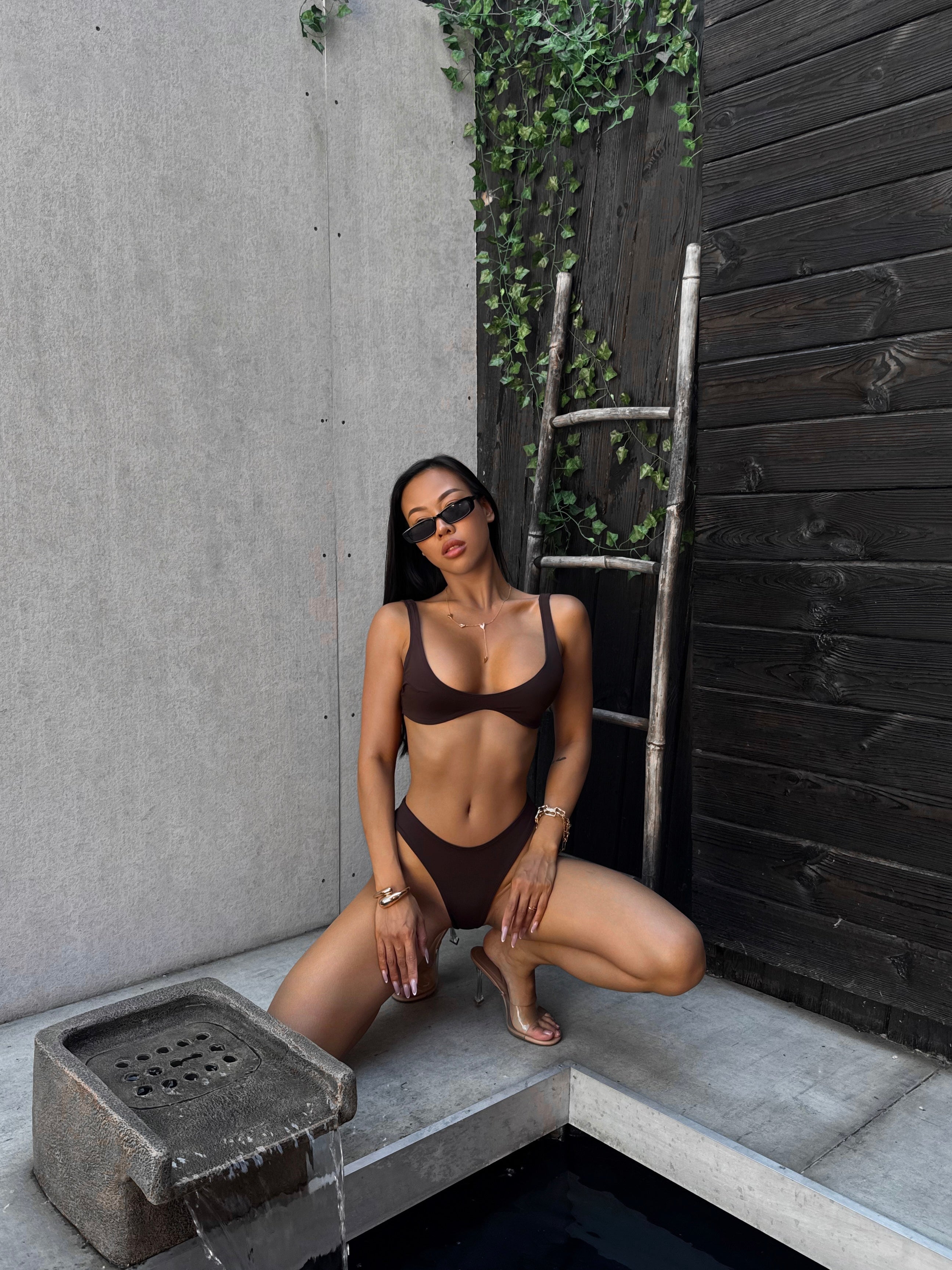 Thailand Curved Hem Bikini Set in Chocolate