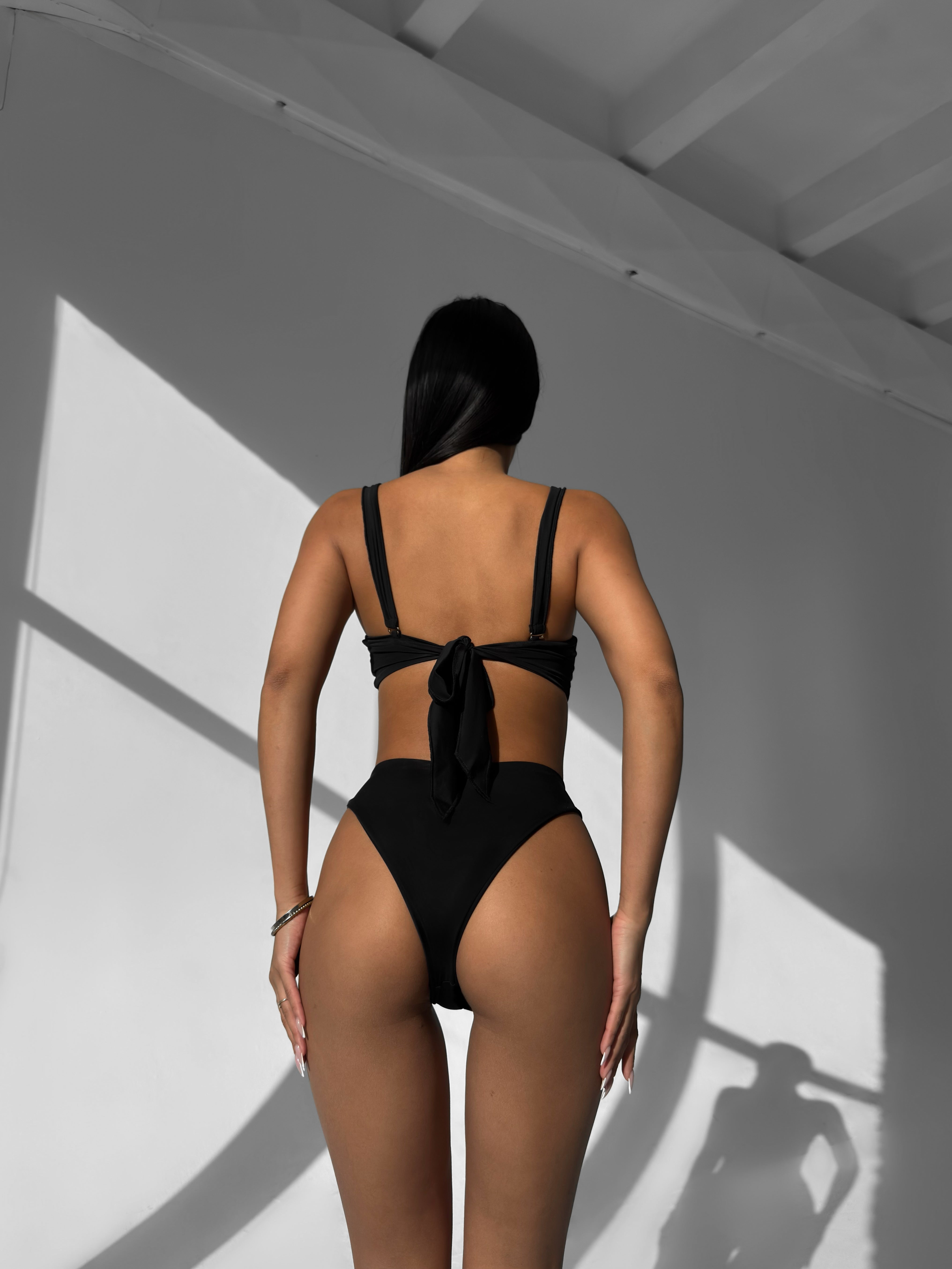 Sirena Ring Detail Bikini Set in Black