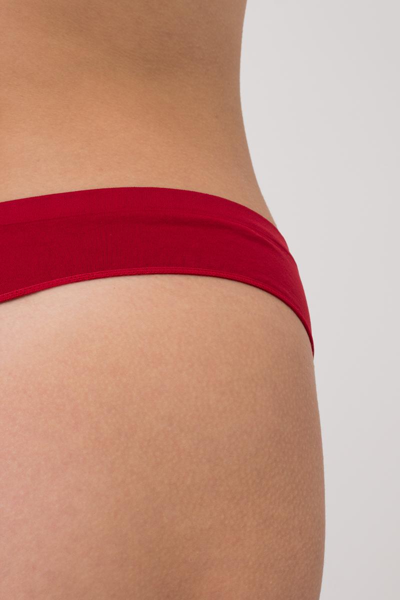Seamless Thong Panty in Wine