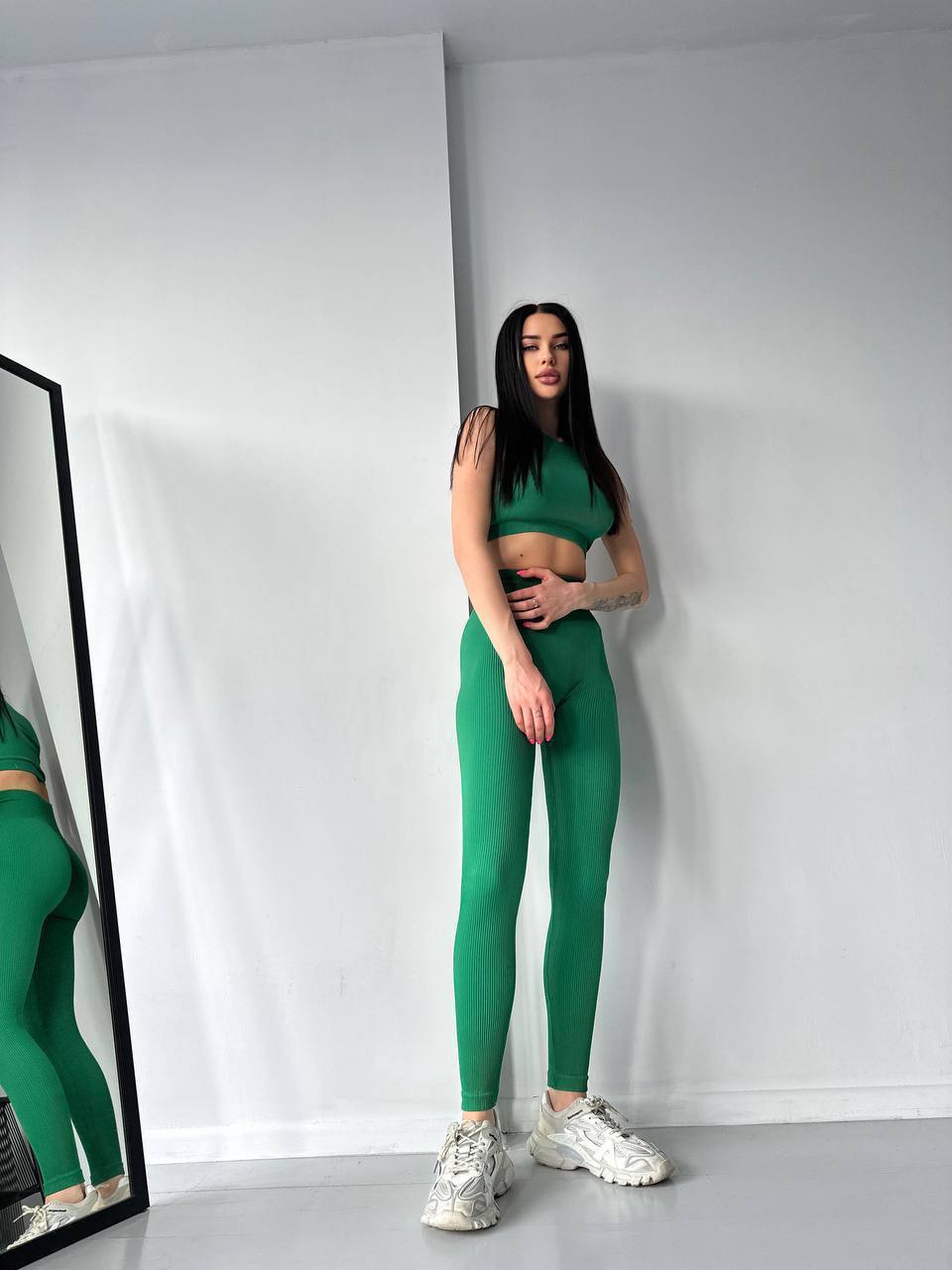 Seamless Ribbed Halter Crop Top in Green