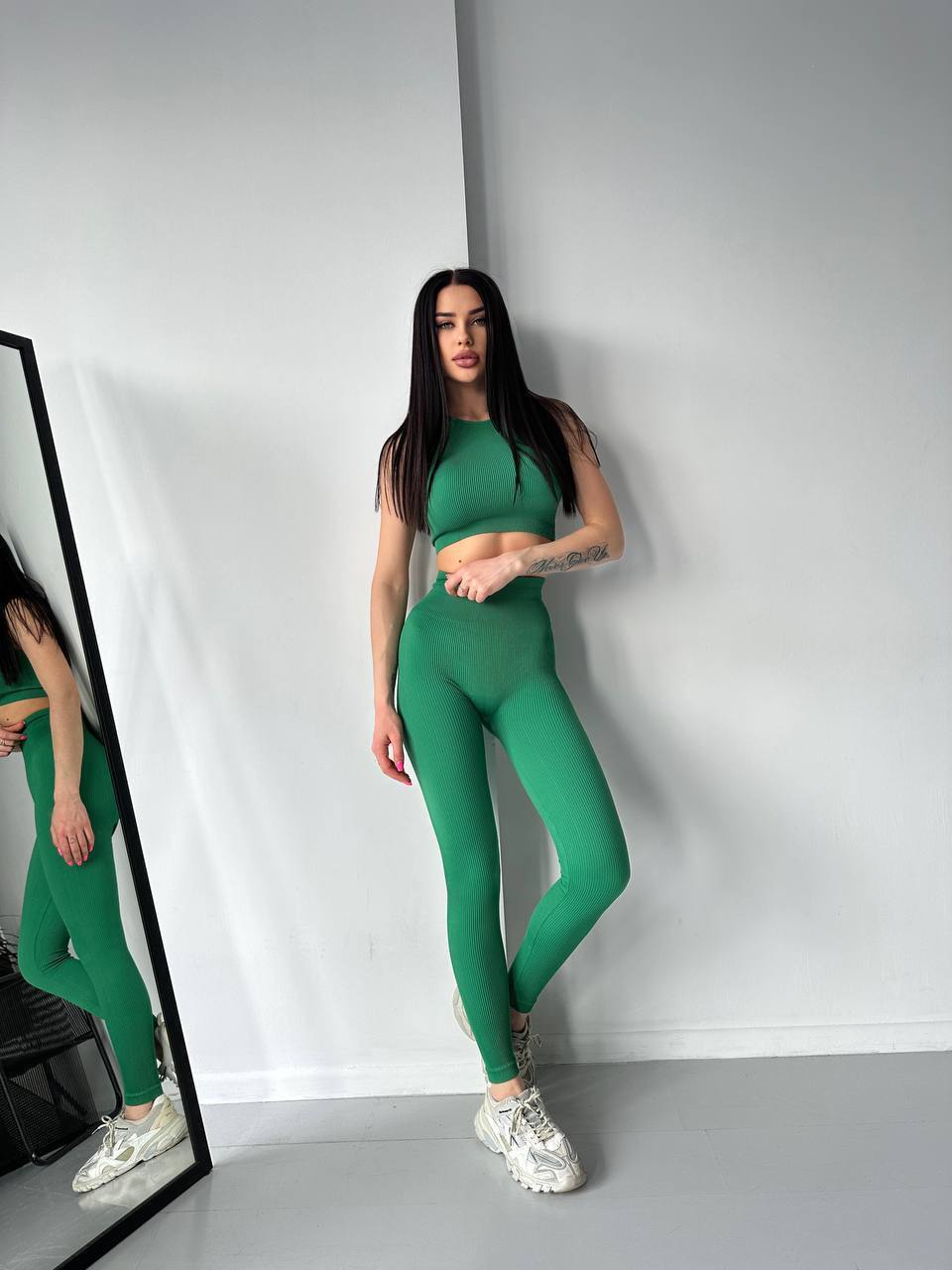 Seamless Ribbed Halter Crop Top in Green