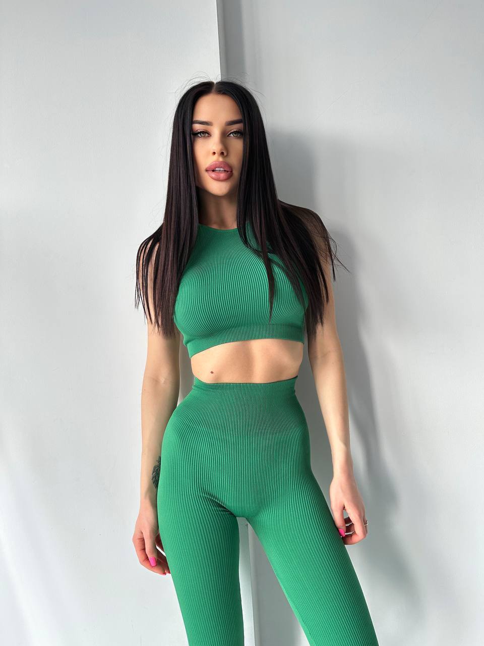 Seamless Ribbed Halter Crop Top in Green