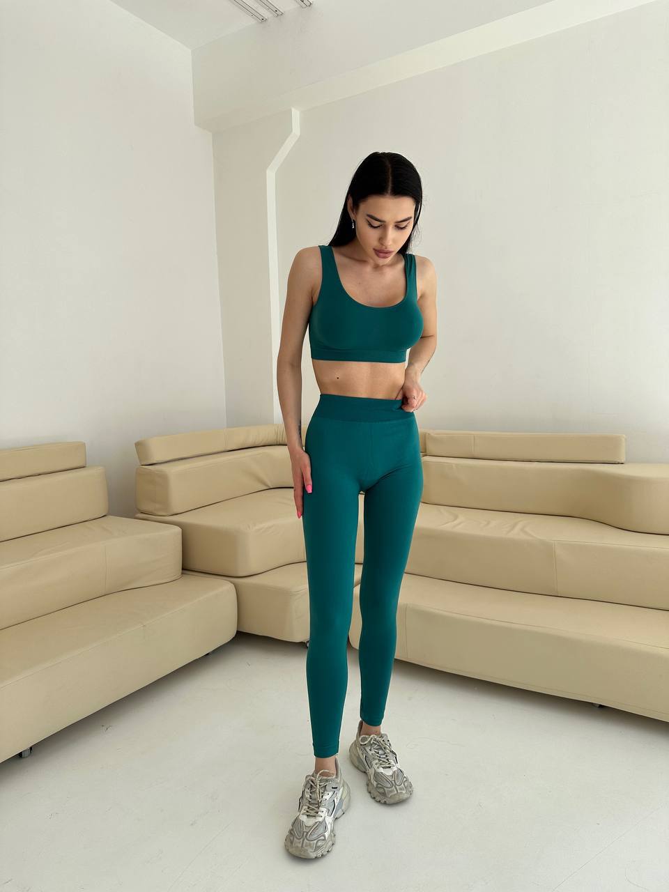 Seamless Wellness Bra in Emerald