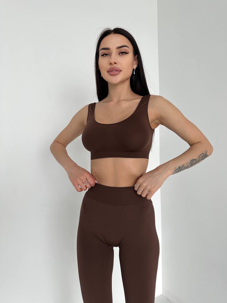 Seamless Wellness Bra in Chocolate