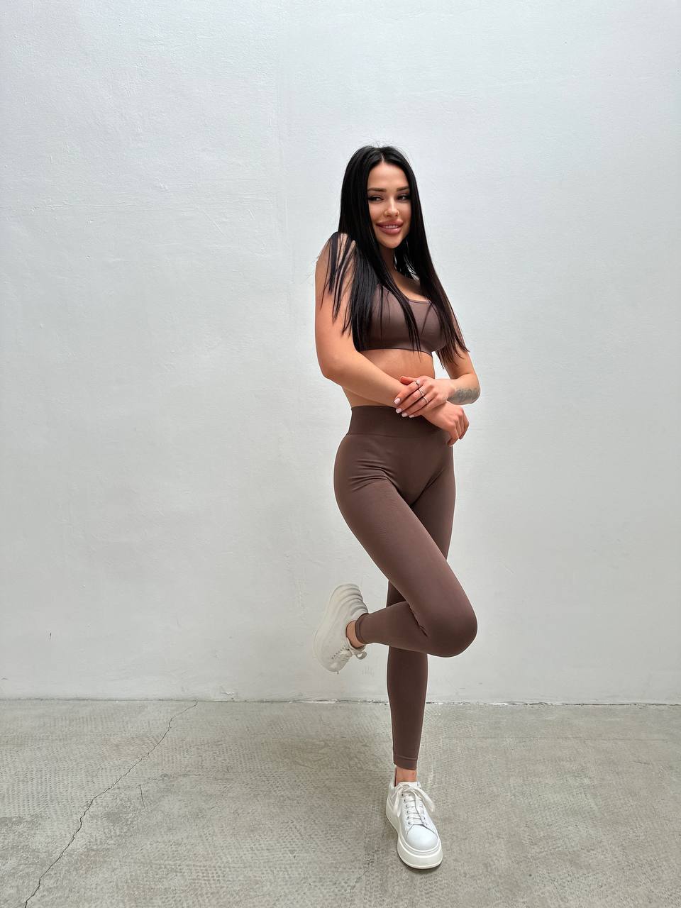 Seamless Cami Bra in Brown