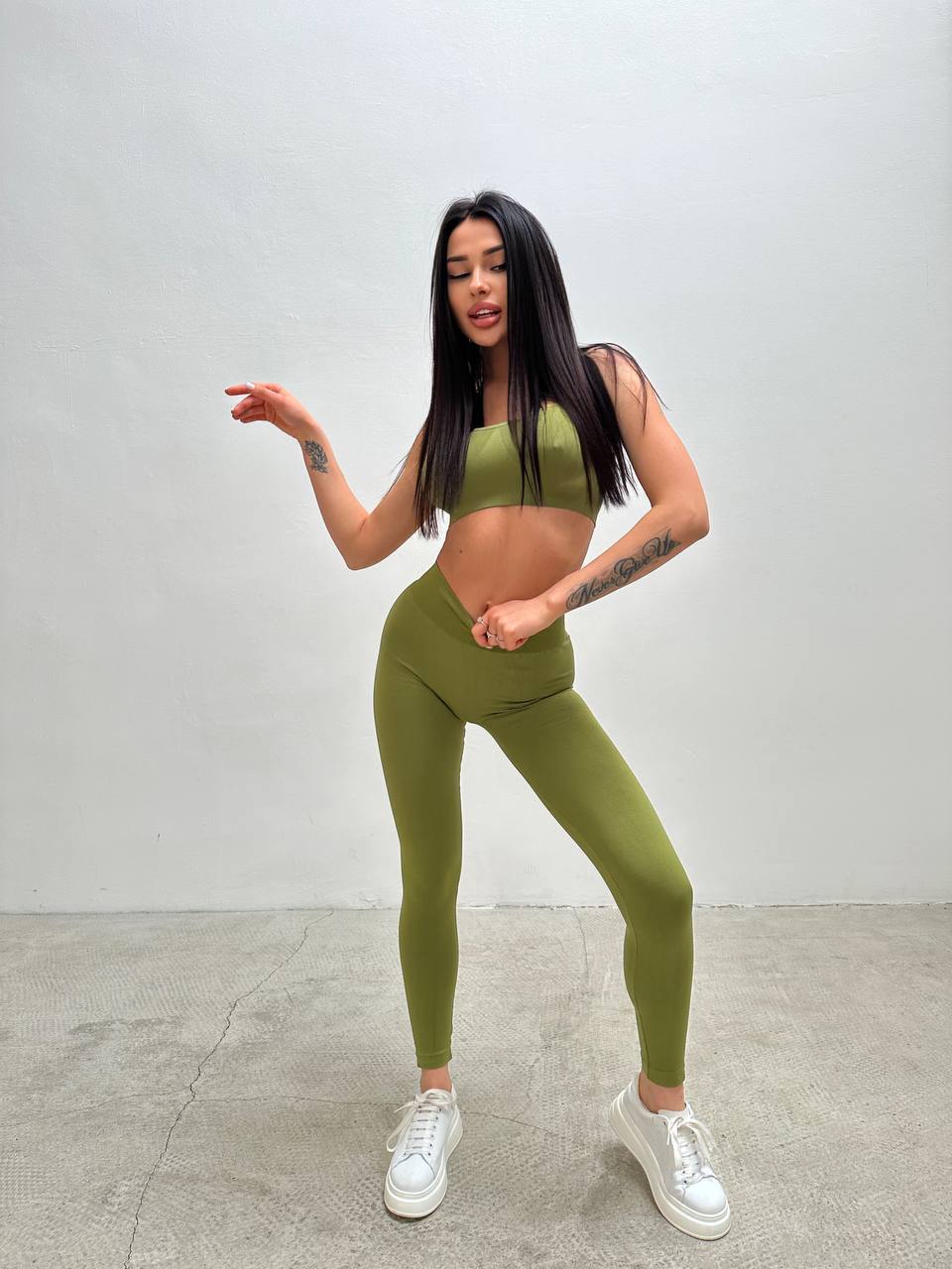 Seamless Cami Bra in Olive