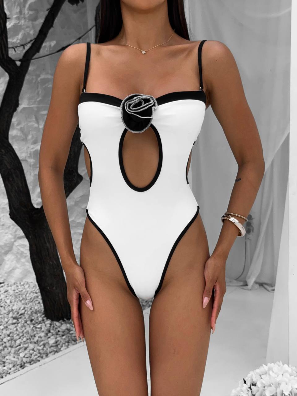 Montego Cut Out Flower Detail Contrast One Piece in White