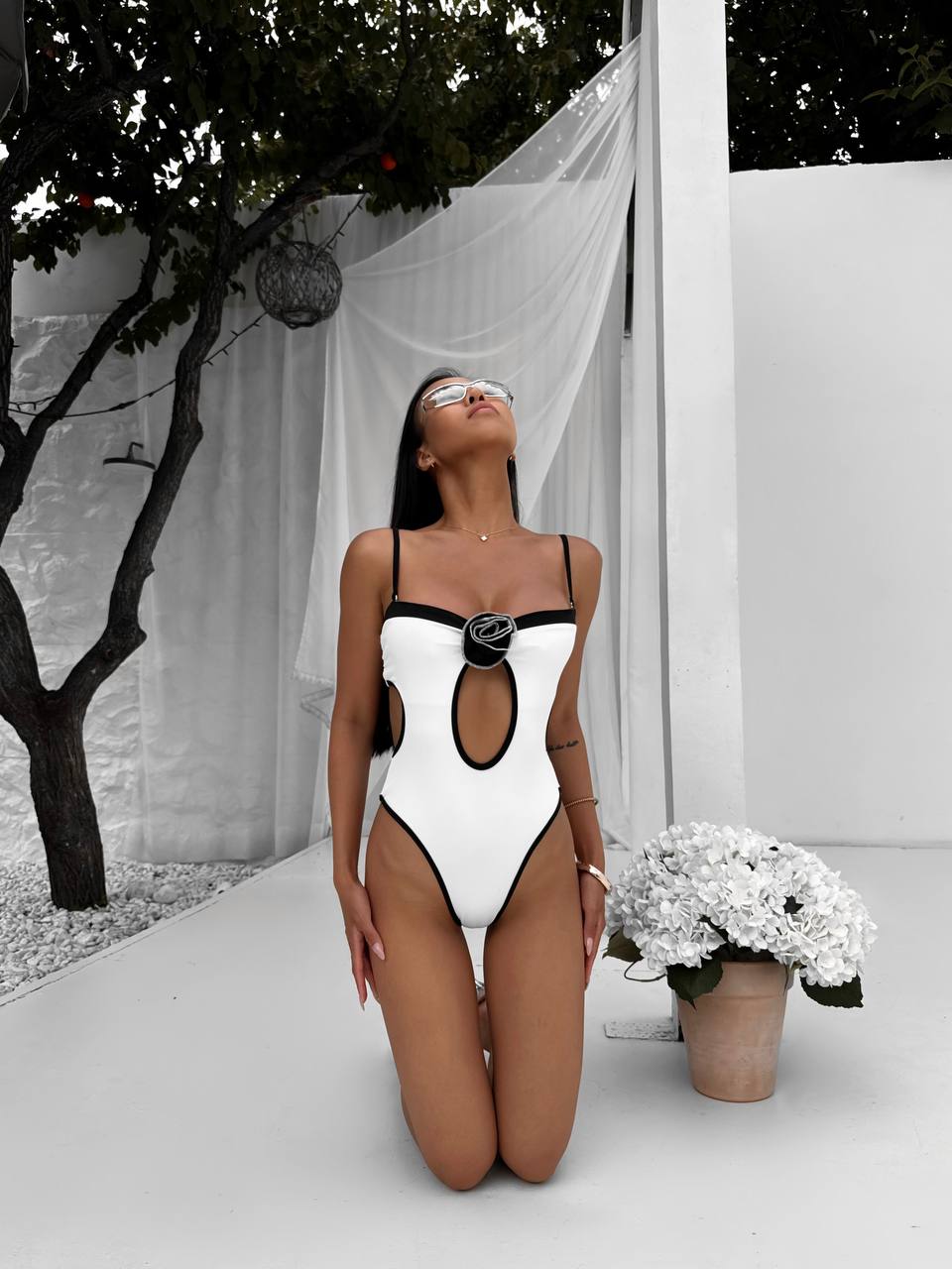 Montego Cut Out Flower Detail Contrast One Piece in White