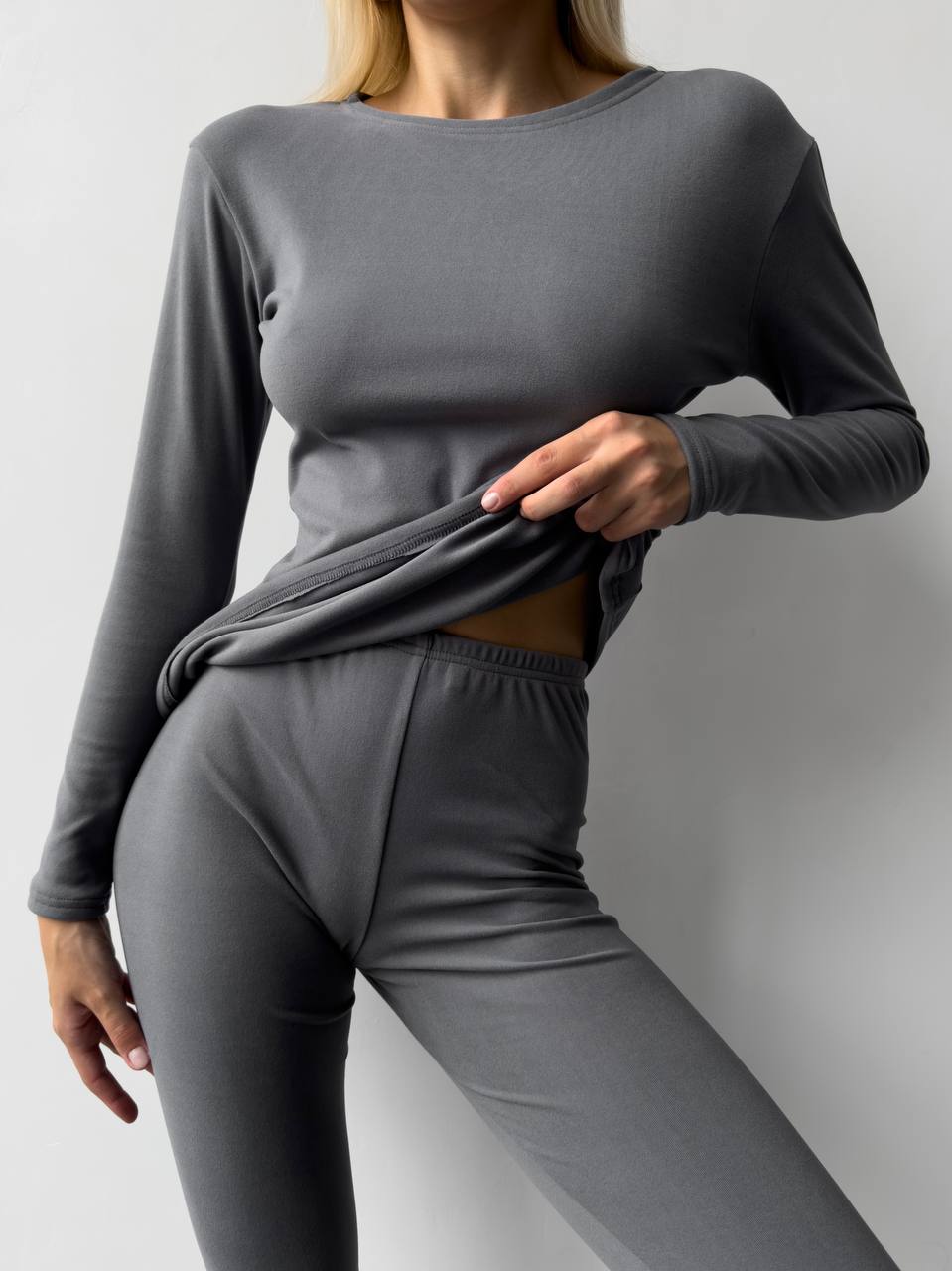 Molly Thermal Set in Gray