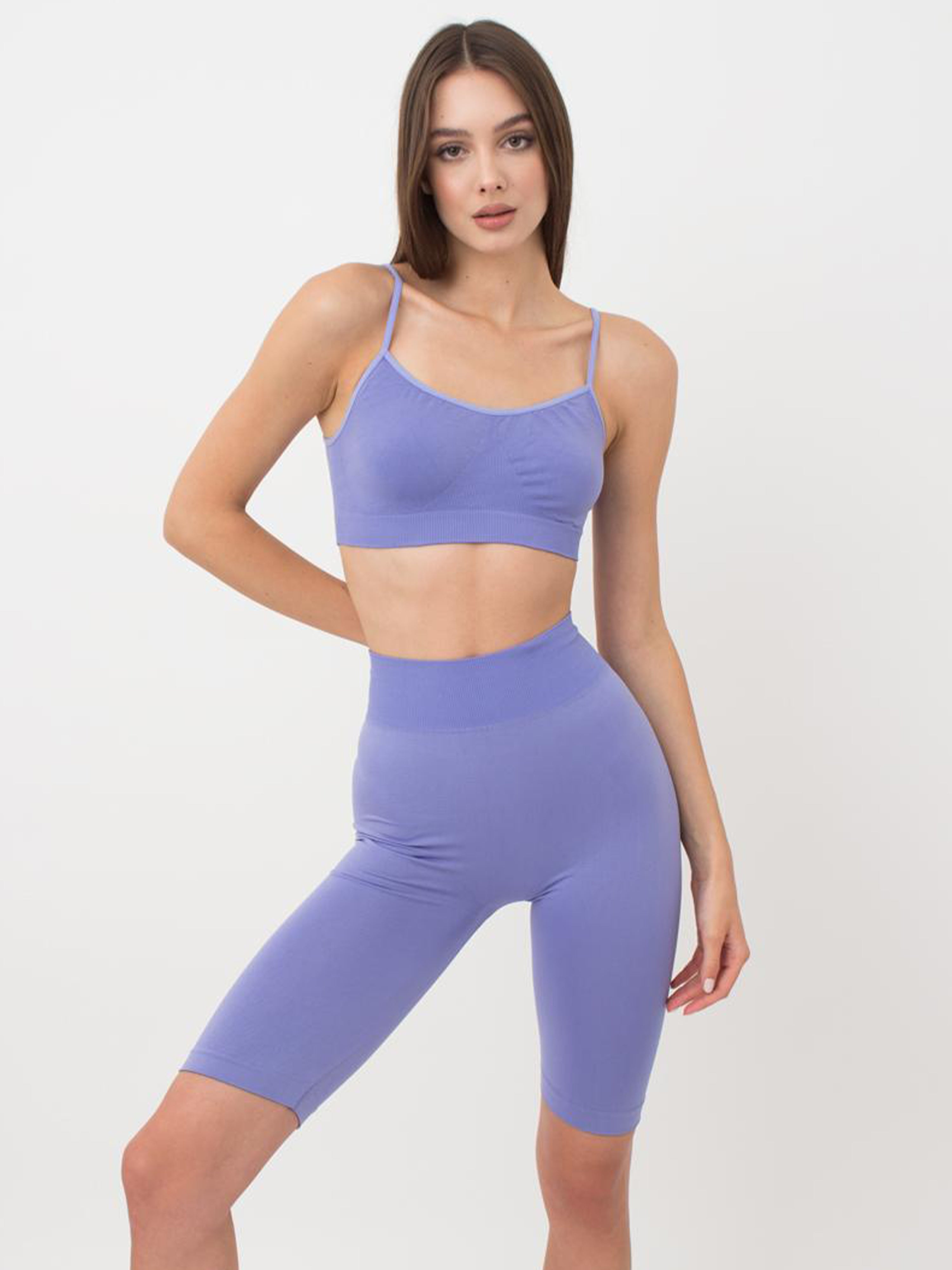 Seamless Above Knee Bike Shorts in Violet