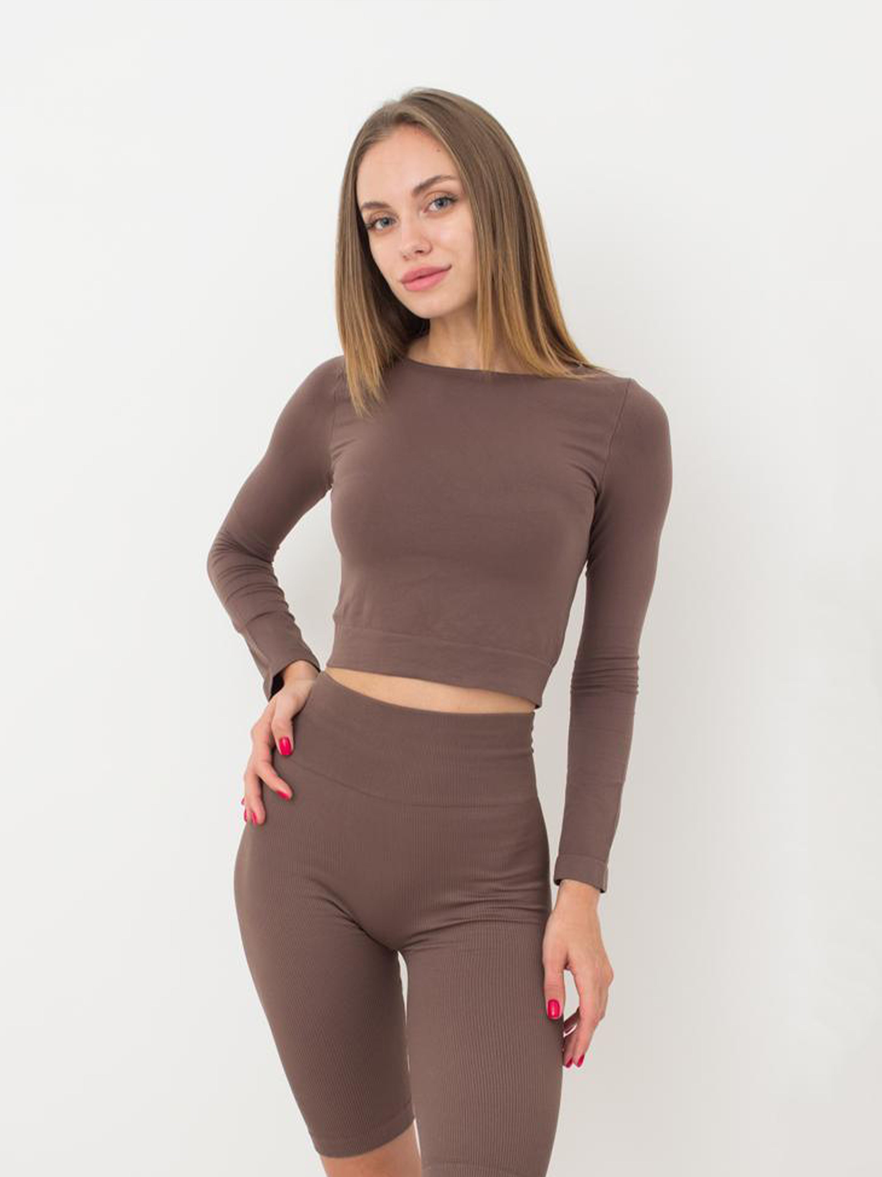 Seamless Cropped Long Sleeve Top in Brown