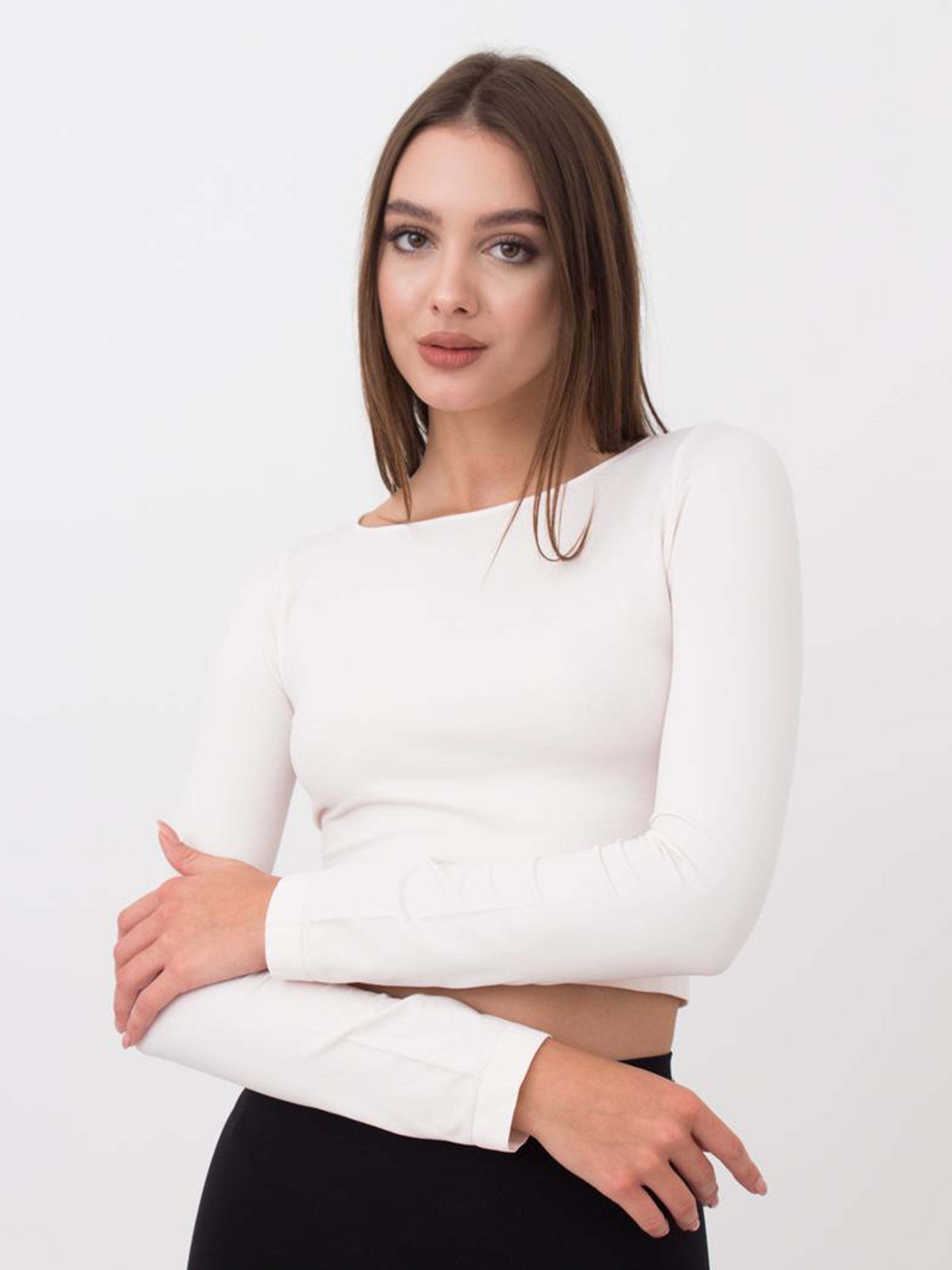 Seamless Cropped Long Sleeve Top in Pale Beige