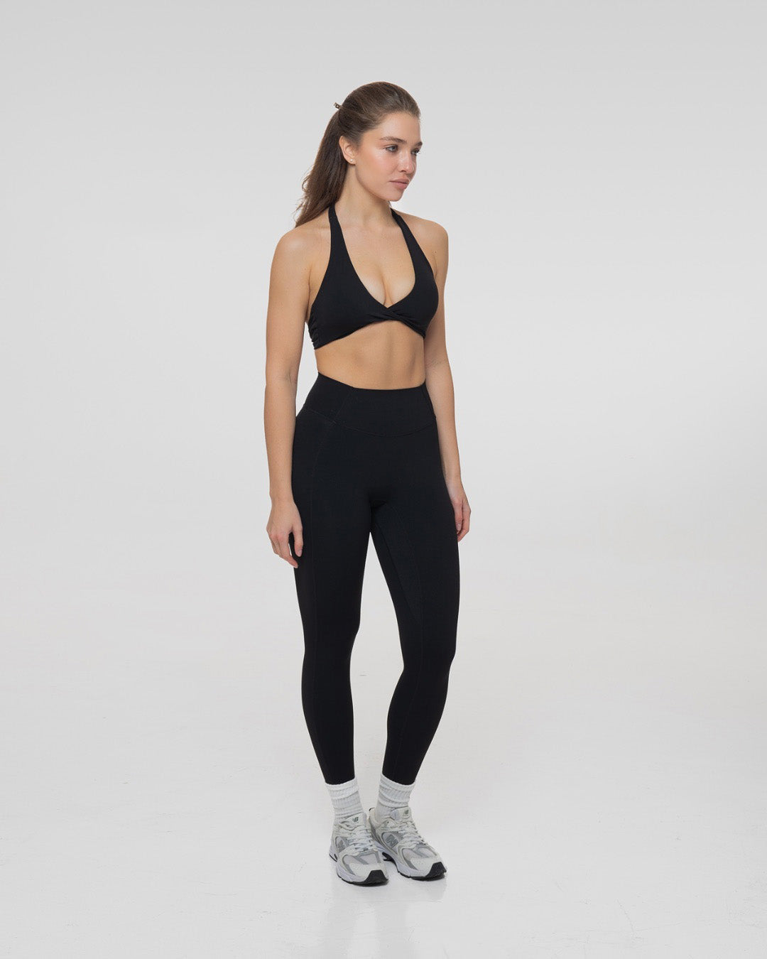 Nyx High-Waist Basic Leggings in Black