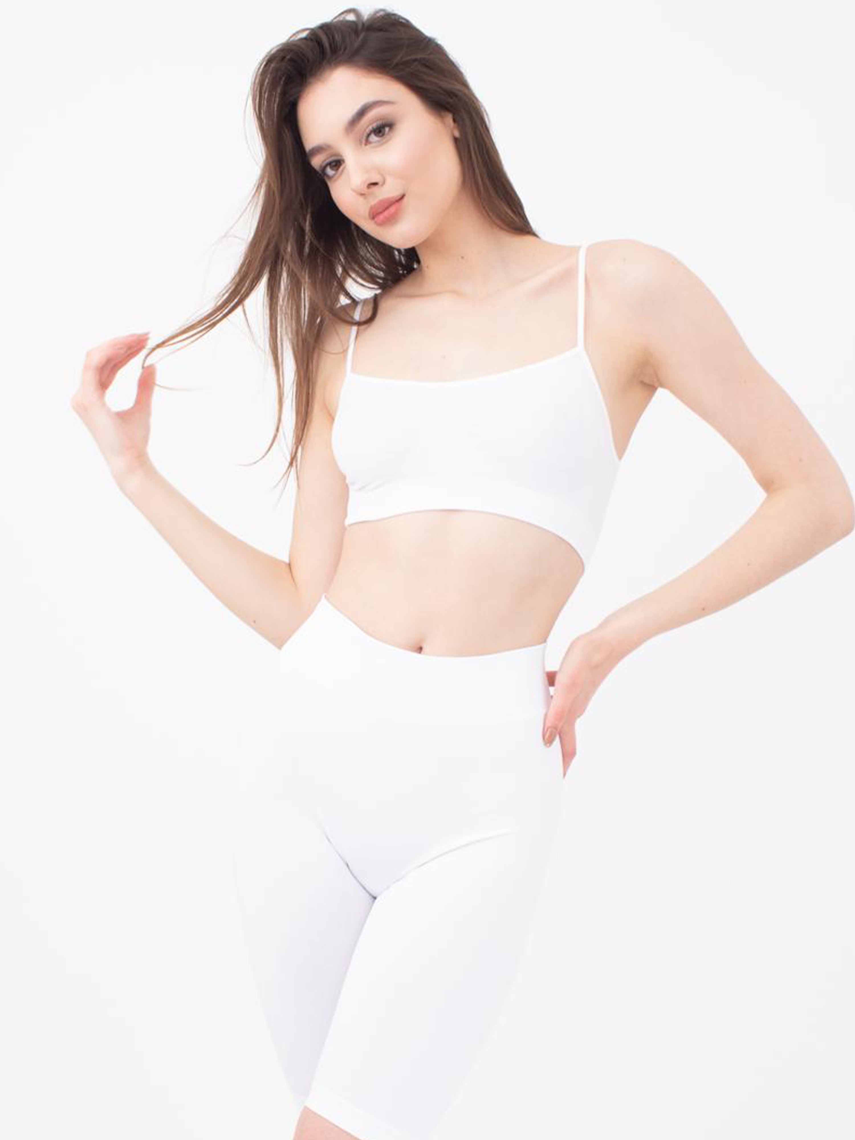 Seamless Above Knee Bike Shorts in White