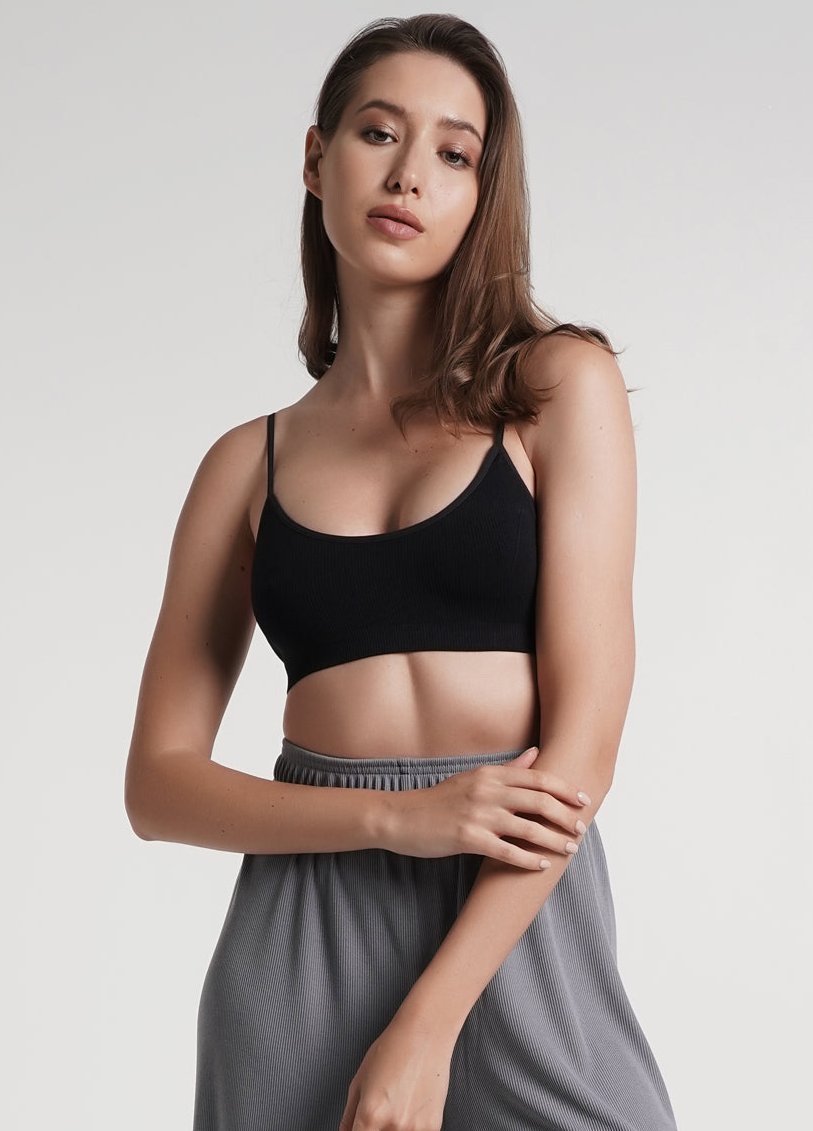 Seamless Ribbed Cami Bra in Black