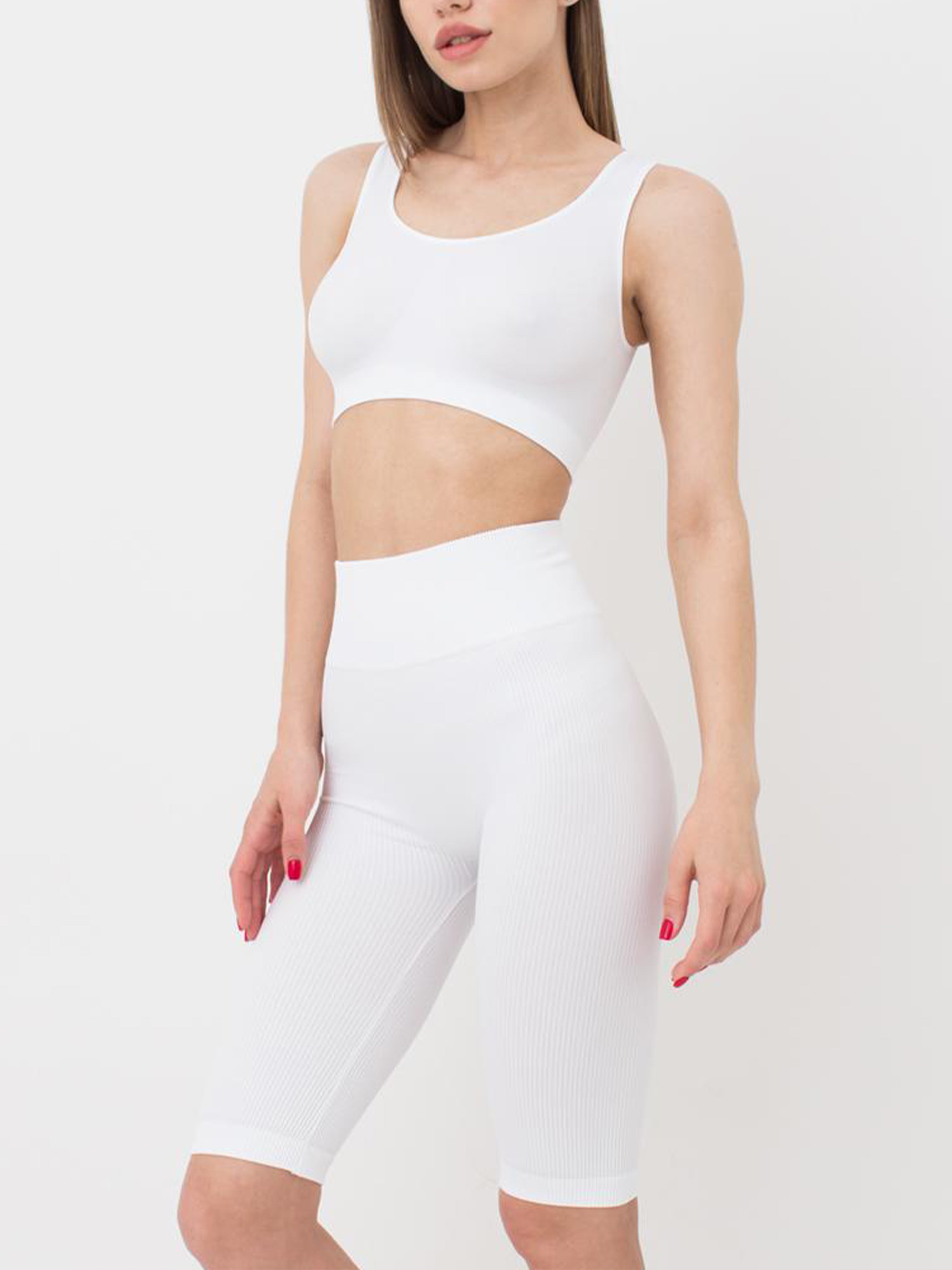 Seamless Ribbed Above Knee Bike Shorts in White