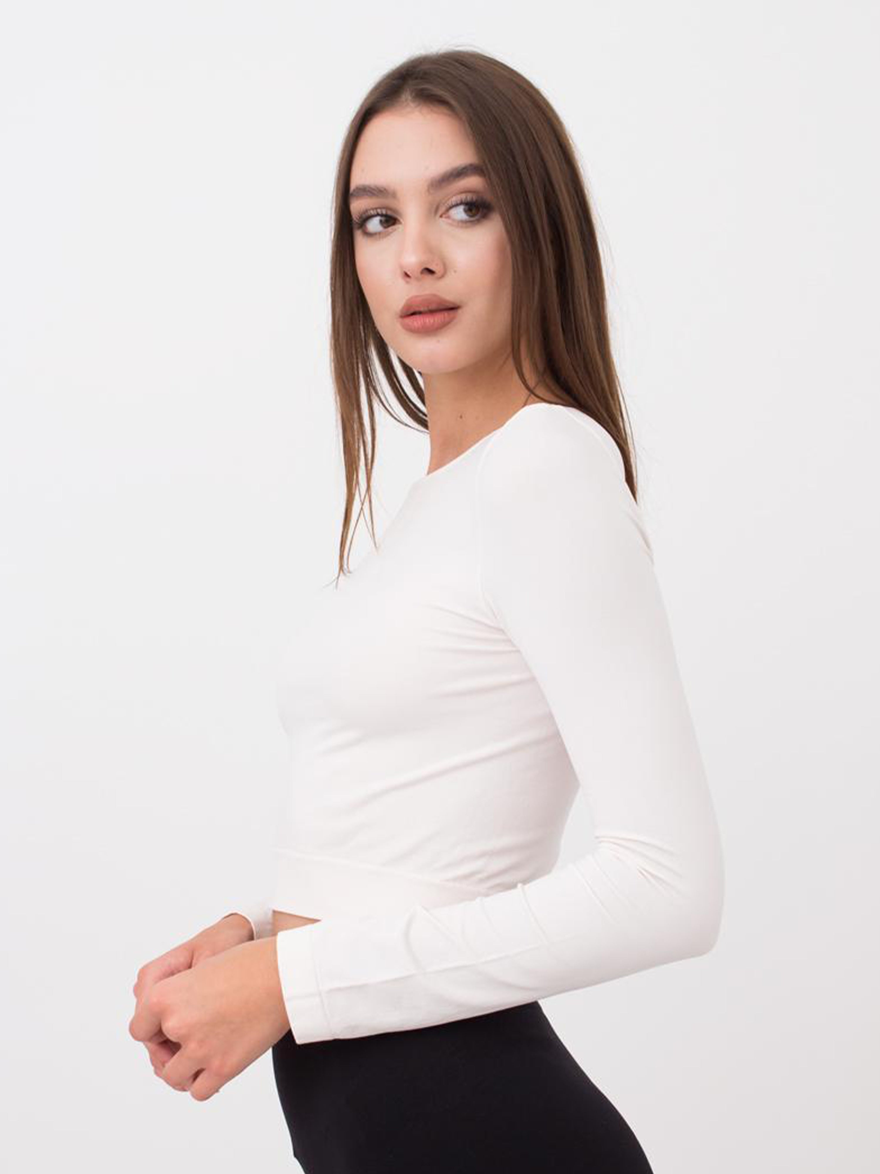 Seamless Cropped Long Sleeve Top in Pale Beige