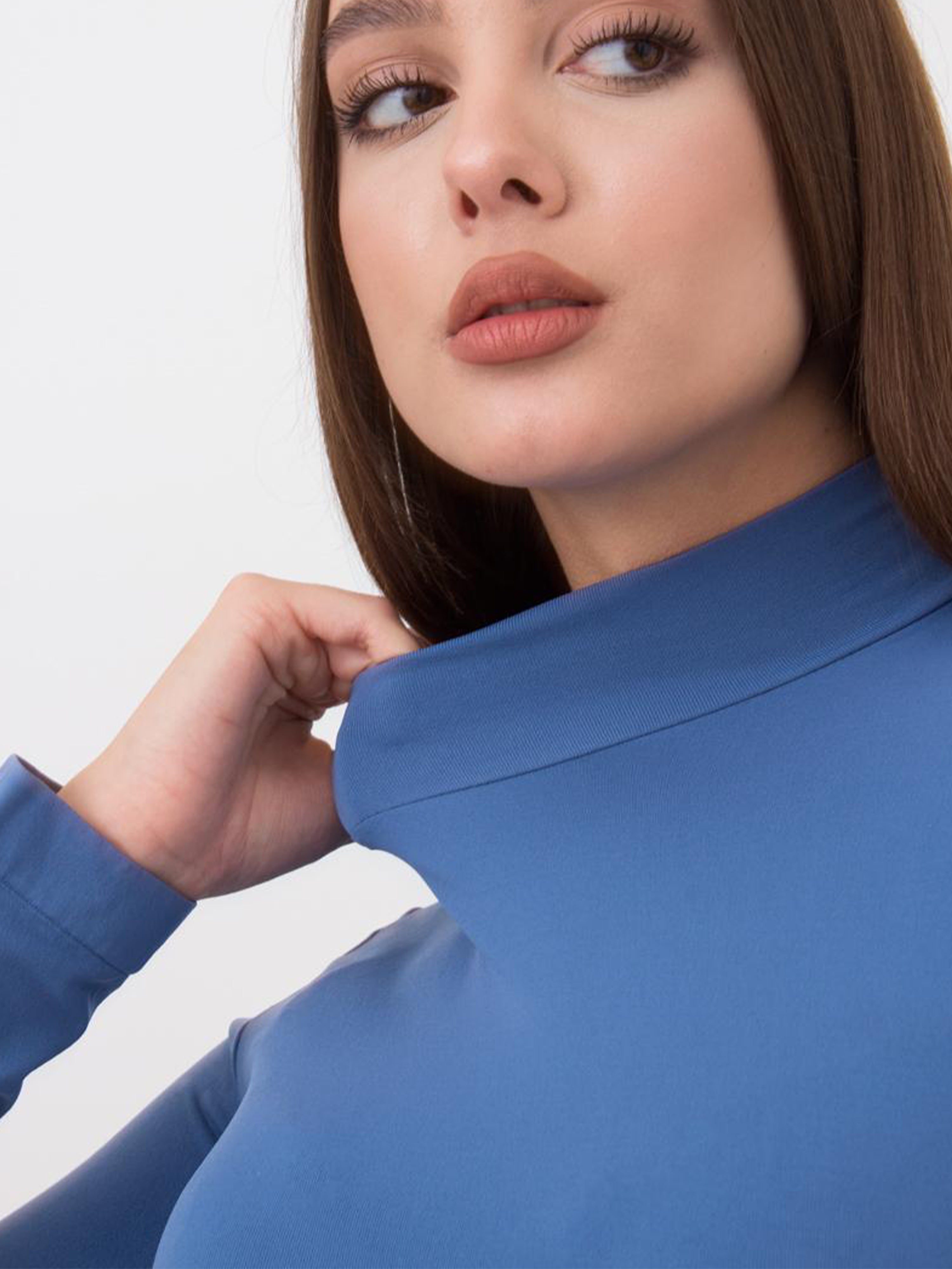 Seamless Turtleneck Long Sleeve Top in Slate Blue