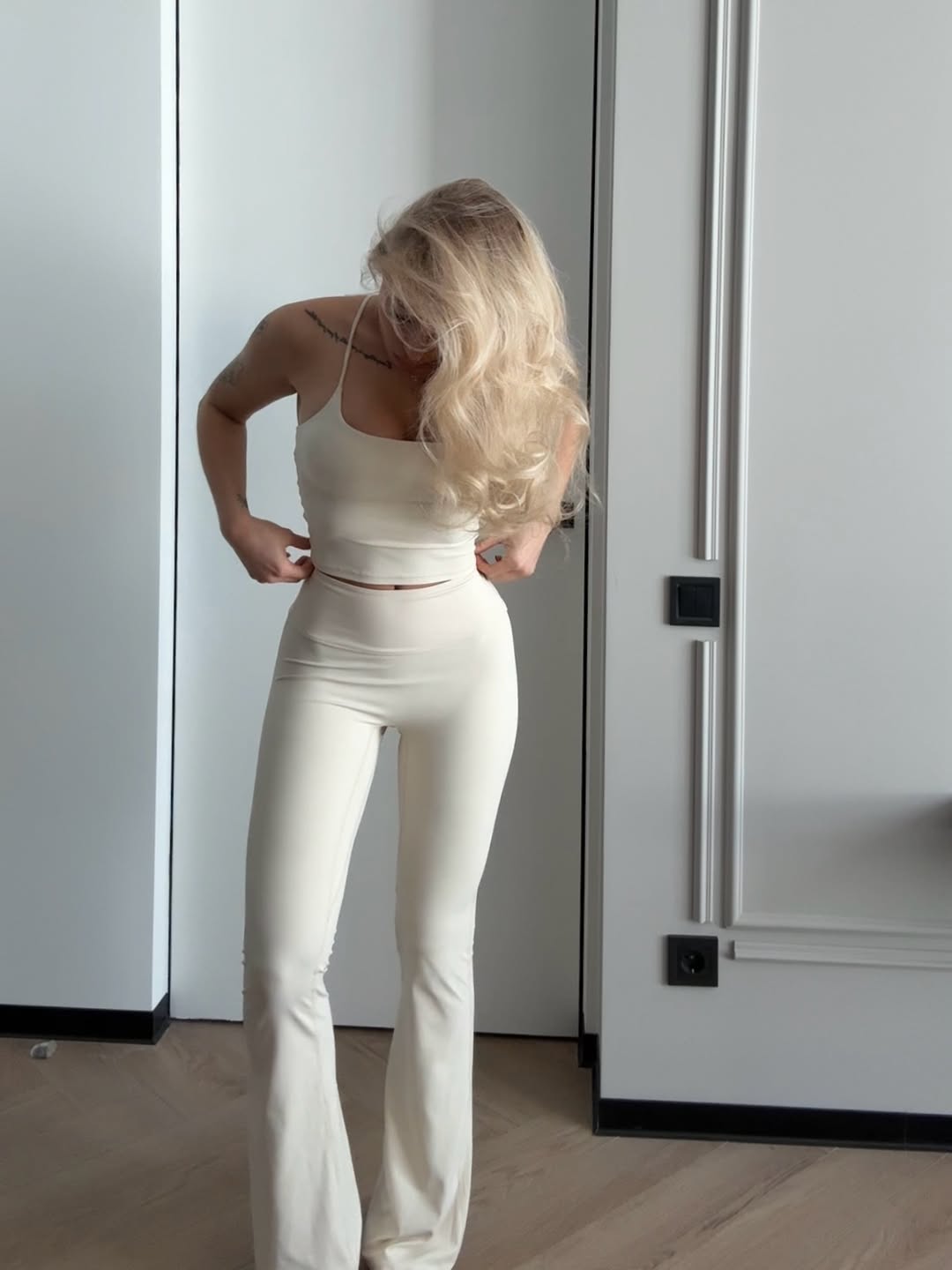 Diva Strappy Built-In Bra Tank in Ivory