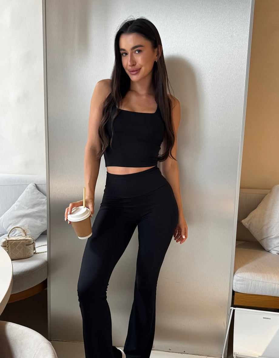 Diva Strappy Built-In Bra Tank in Black