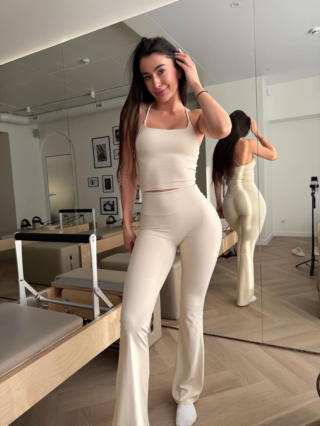 Diva Strappy Built-In Bra Tank in Ivory