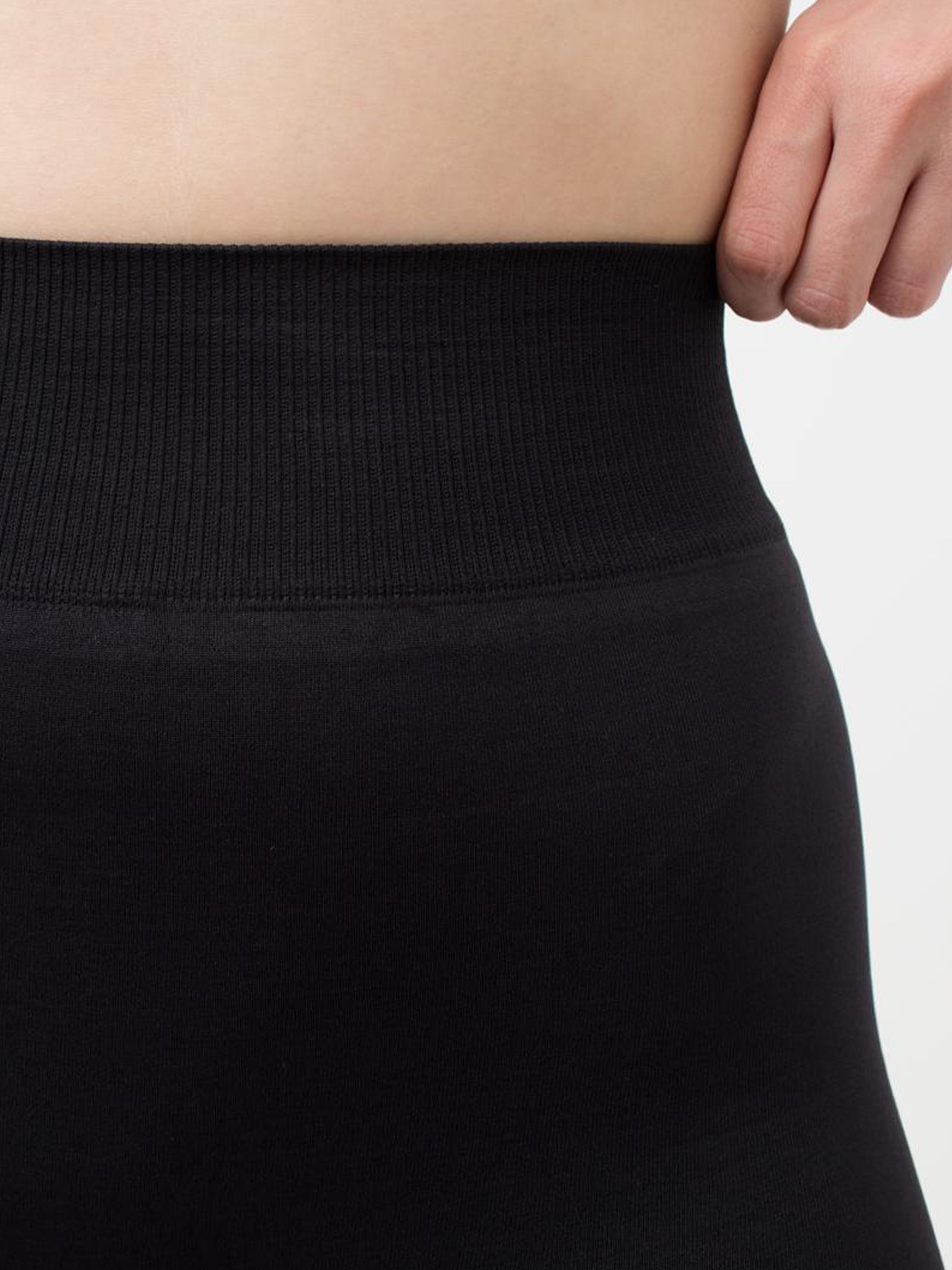 Seamless High Waist Leggings in Black