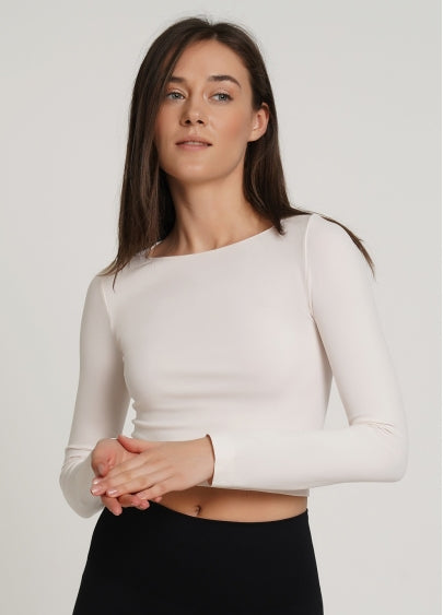 Seamless Cropped Long Sleeve Top in Pale Beige