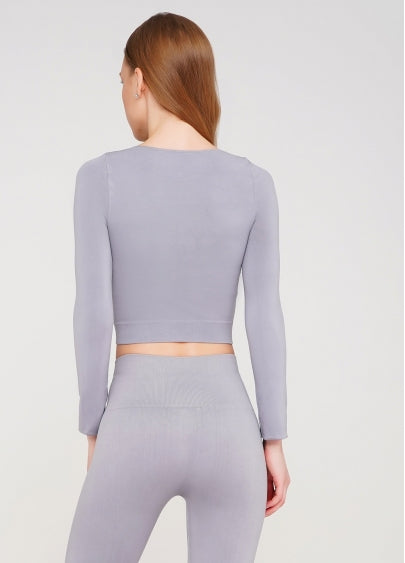 Seamless Cropped Long Sleeve Top in Gray