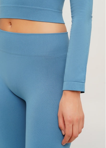 Seamless Cropped Long Sleeve Top in Dusk Blue