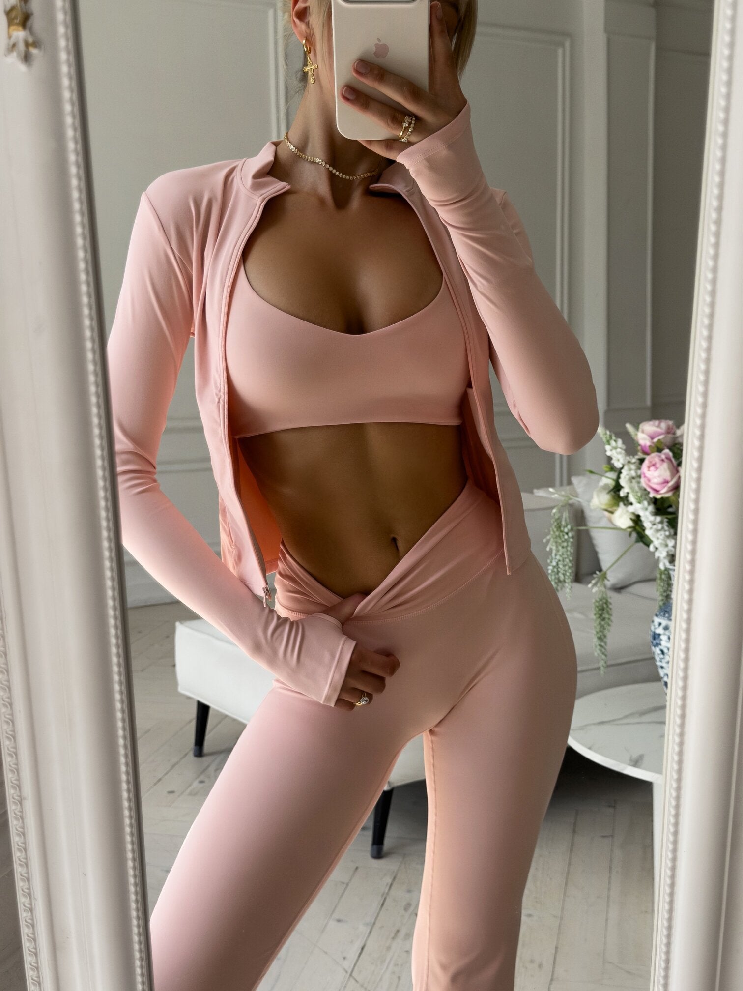 Candy Flow Flared Leggings in Light Peach