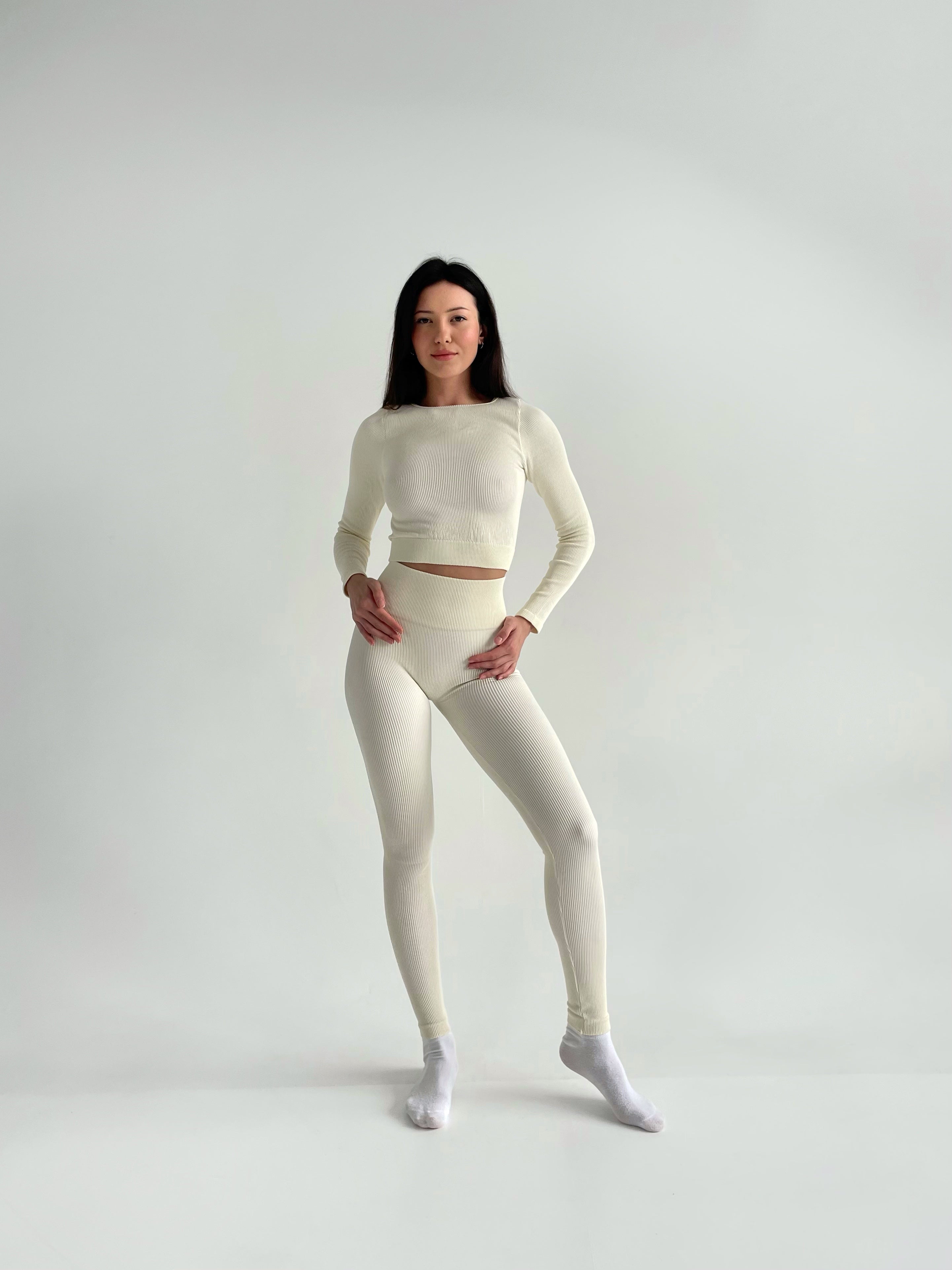 Seamless Ribbed Scrunch Leggings in Vanilla