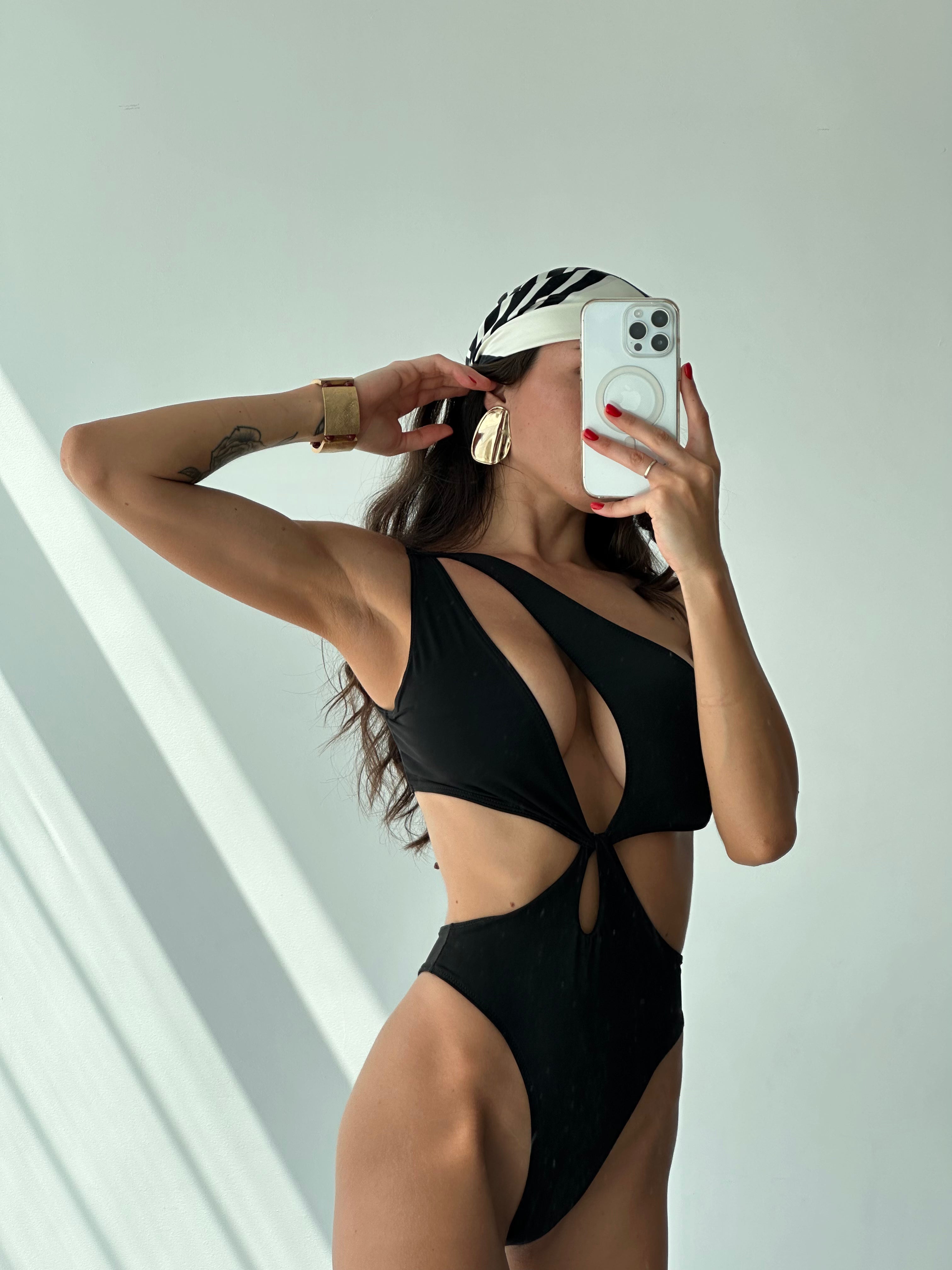 Sandy Asymmetric One Shoulder Neck Cut Out One Piece in Black
