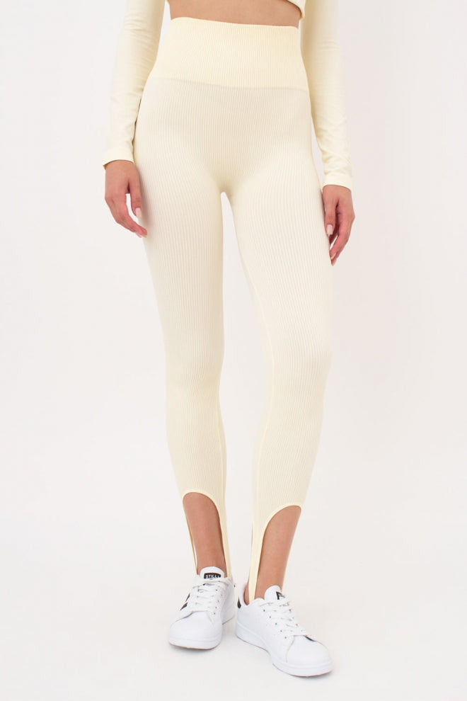 Seamless Stirrup Leggings in Vanilla