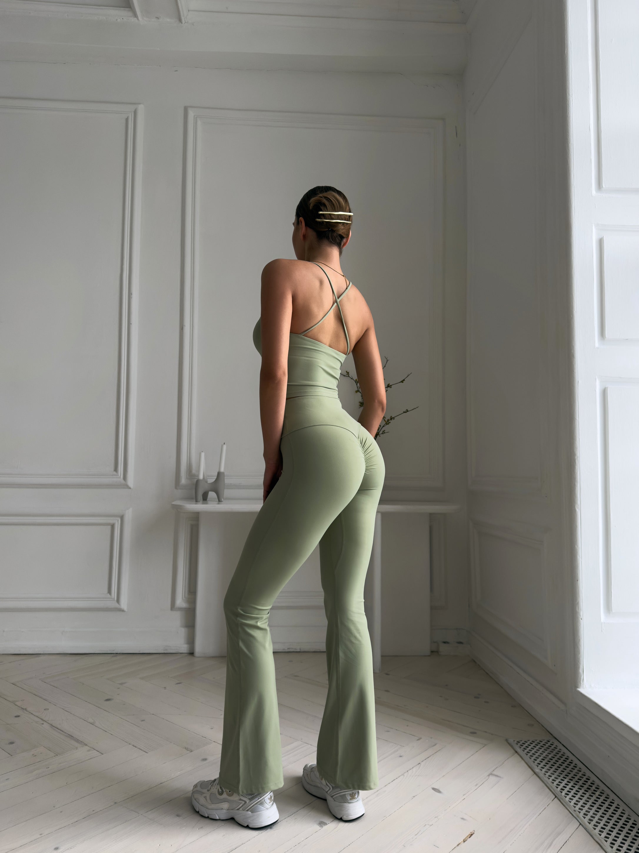 Diva Strappy Built-In Bra Tank in Khaki