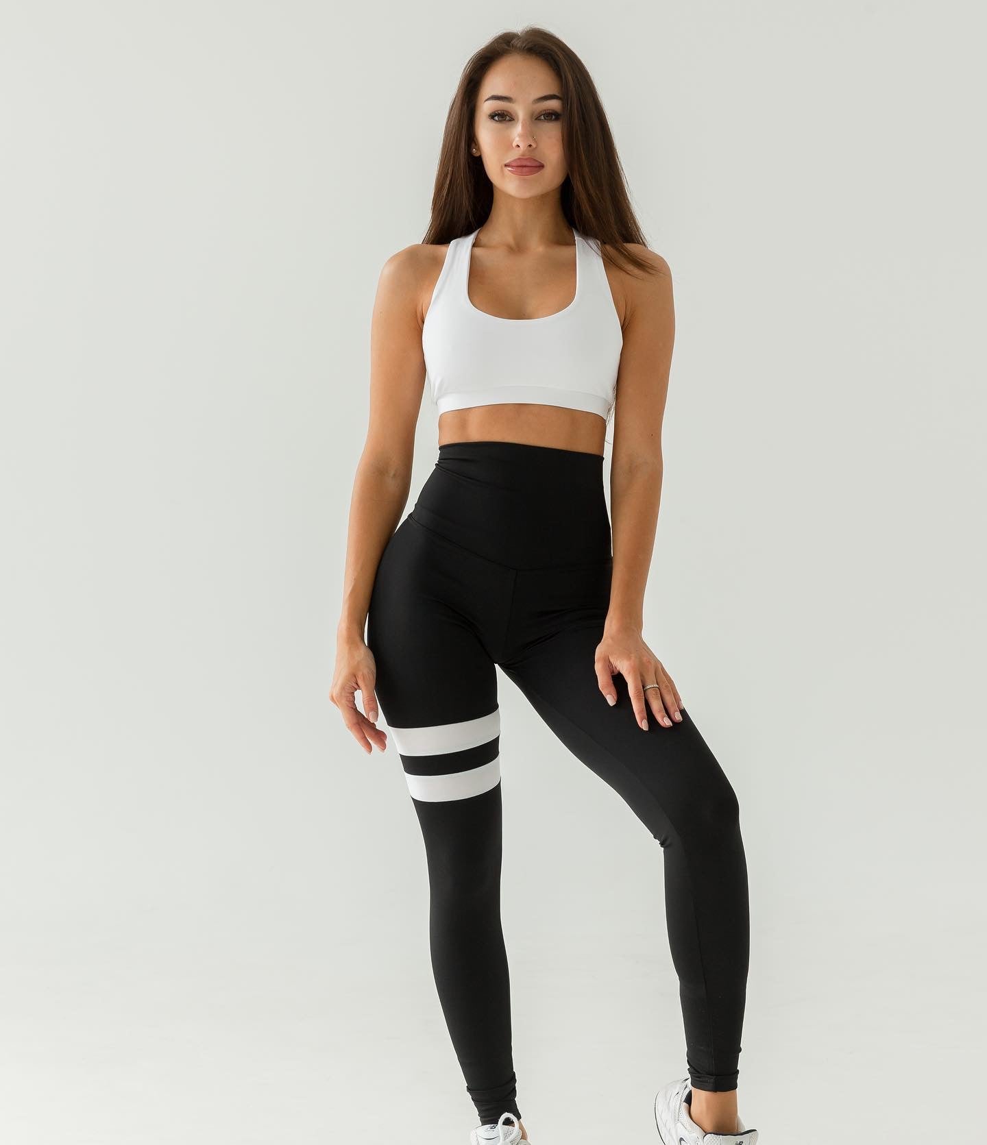 Galaxy Contrasting Stripe Ultra High Rise Leggings in Black