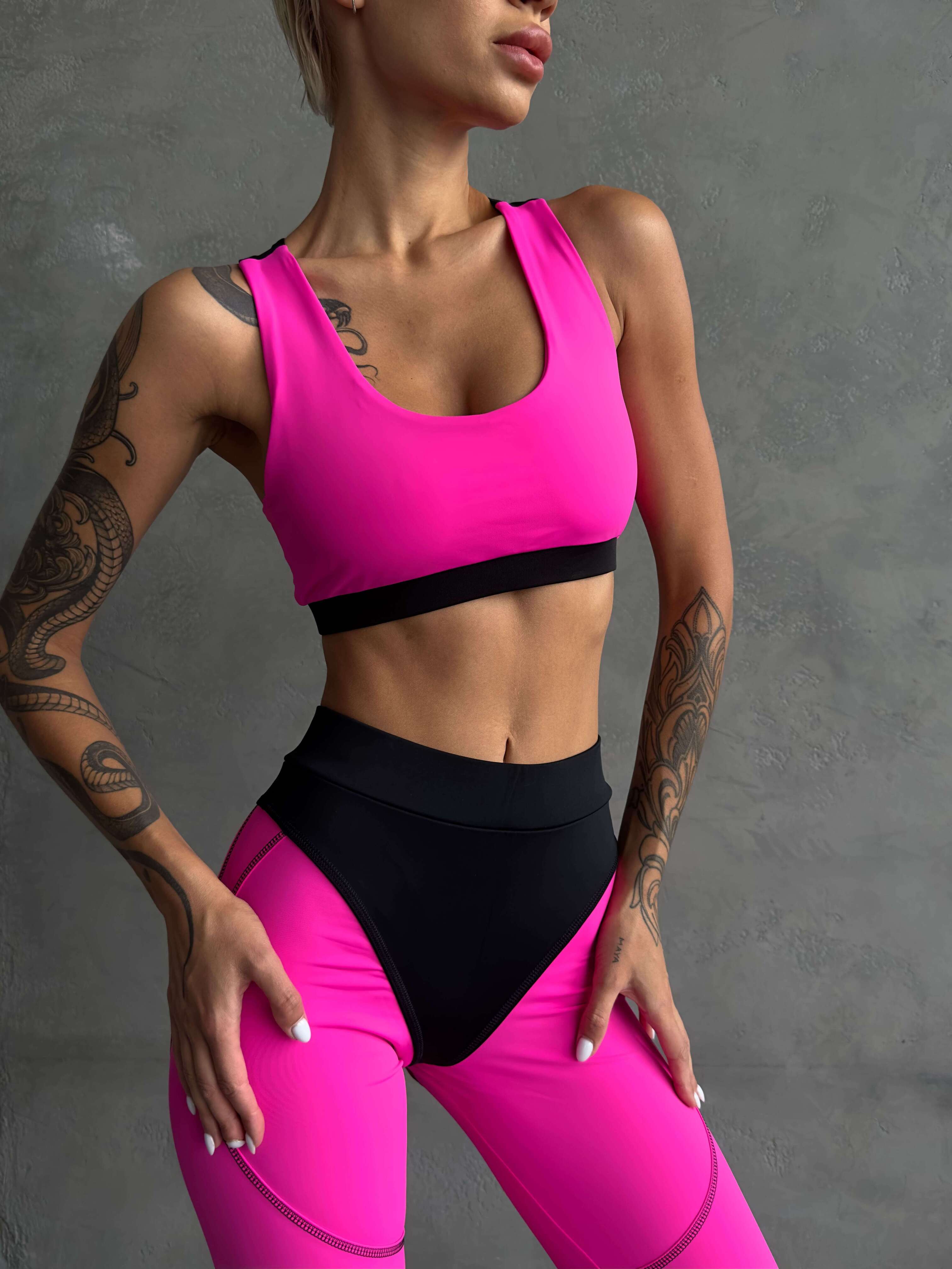 GalaxyX Push Up Contrast Contour Seam Leggings in Neon Pink