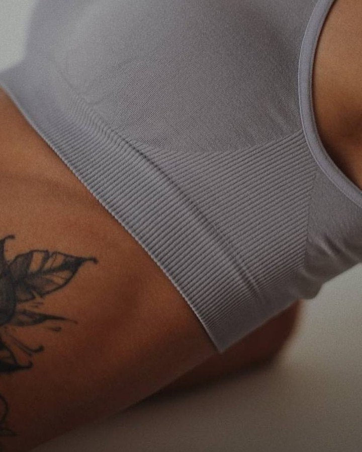 Seamless Activewear Set: Bra & Leggings in Gray