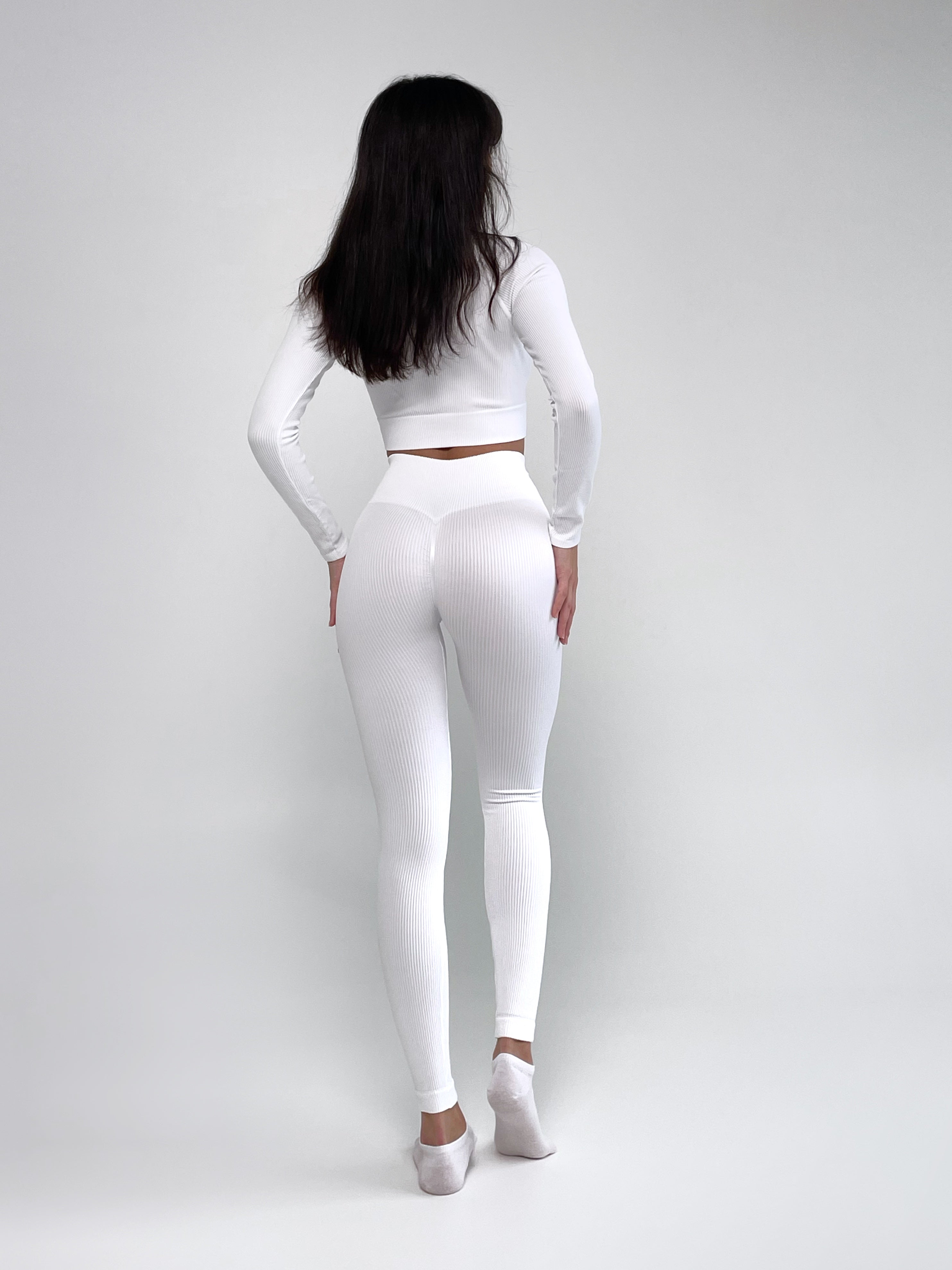 Seamless Ribbed Raglan Long Sleeve Crop Top in White