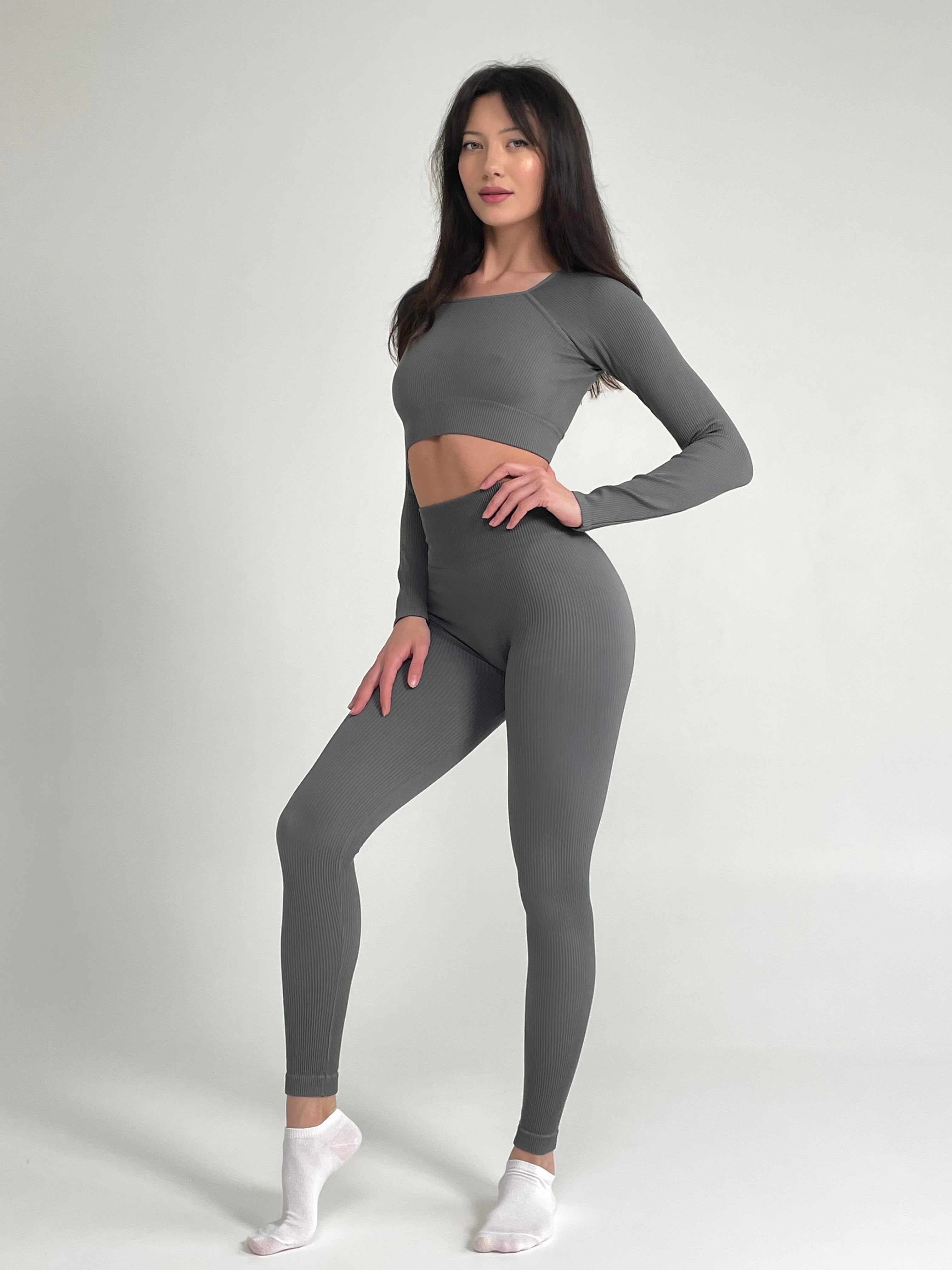 Seamless Ribbed Raglan Long Sleeve Crop Top in Dark Gray