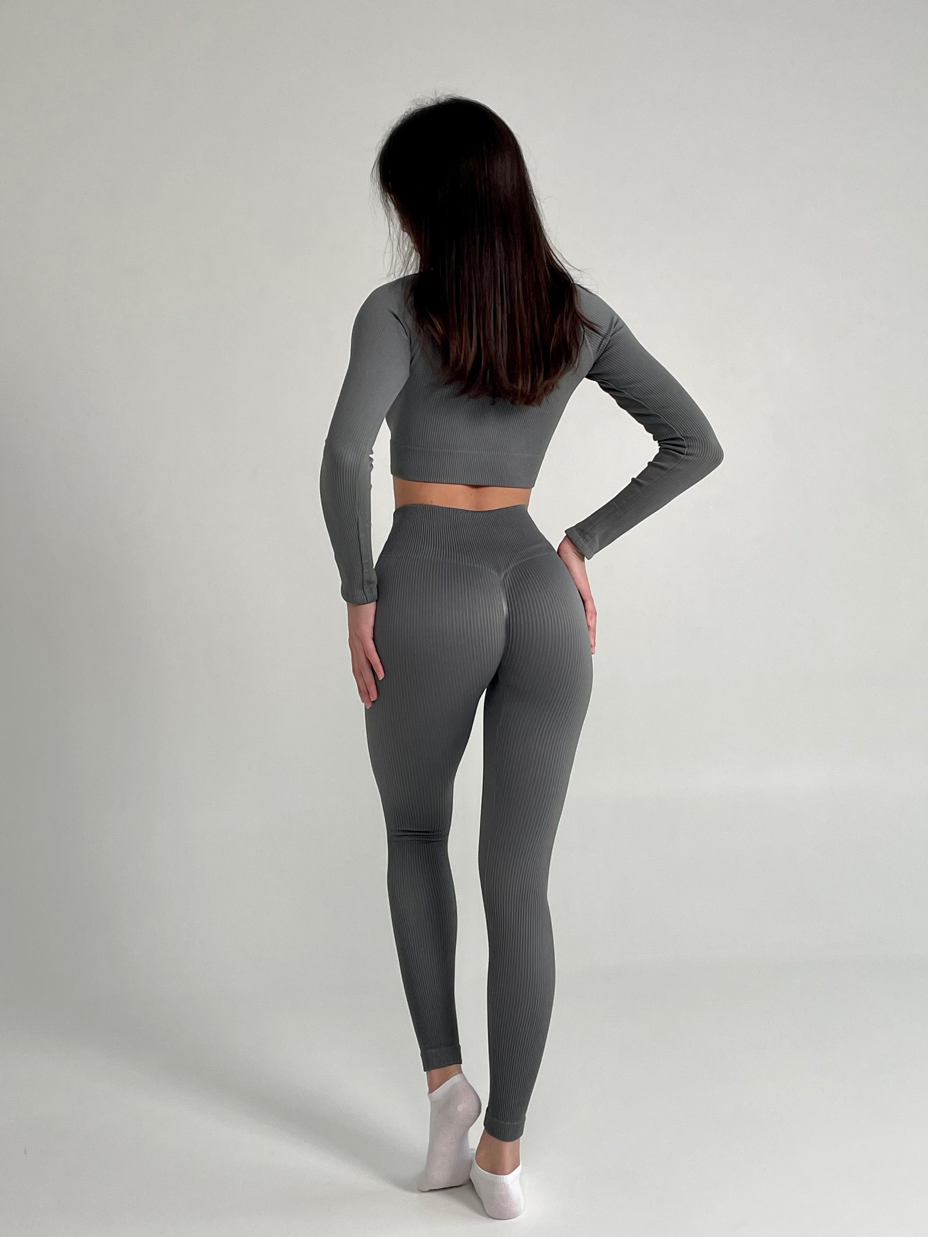 Seamless Ribbed Raglan Long Sleeve Crop Top in Dark Gray